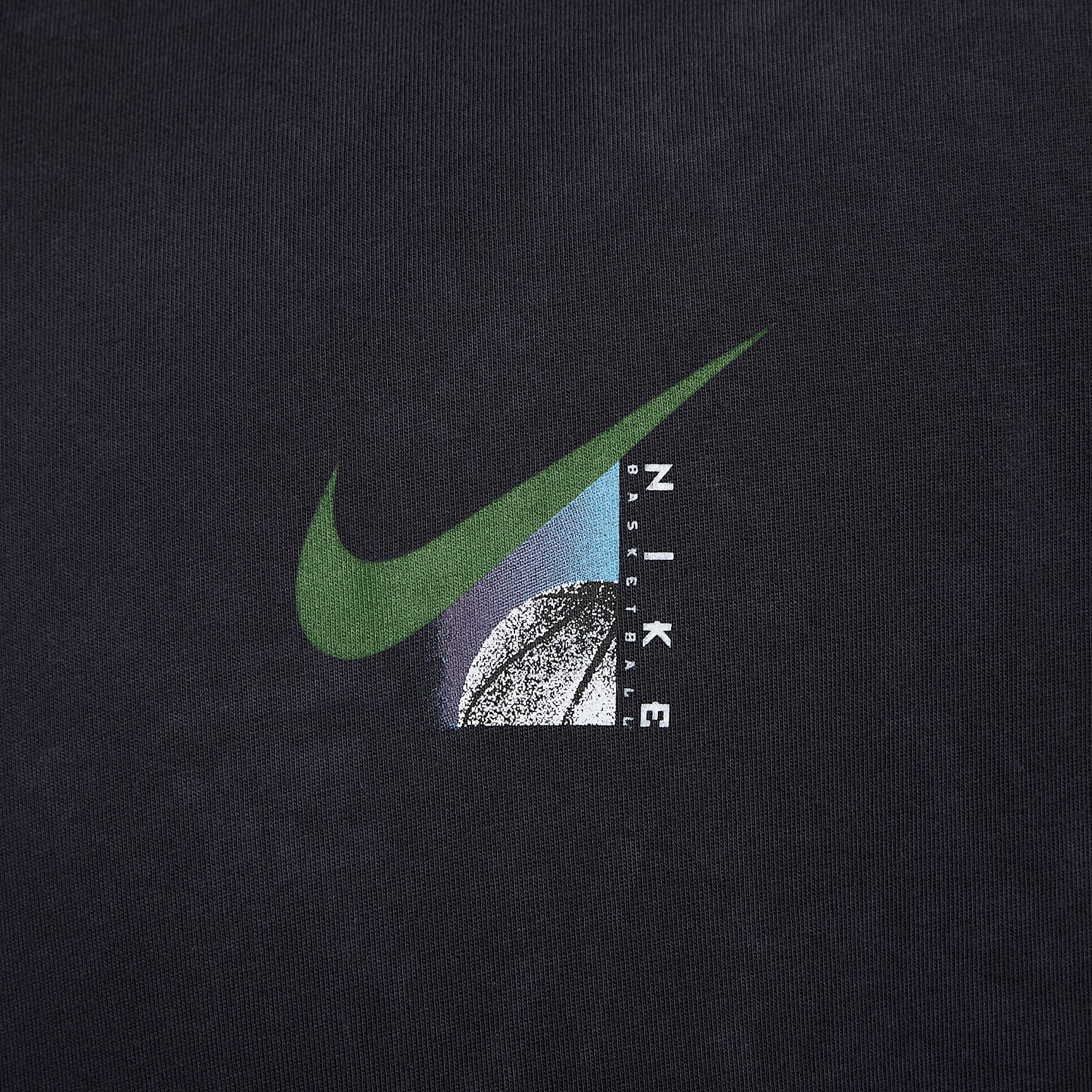 Nike Men's Max90 Long-Sleeve Basketball T-Shirt