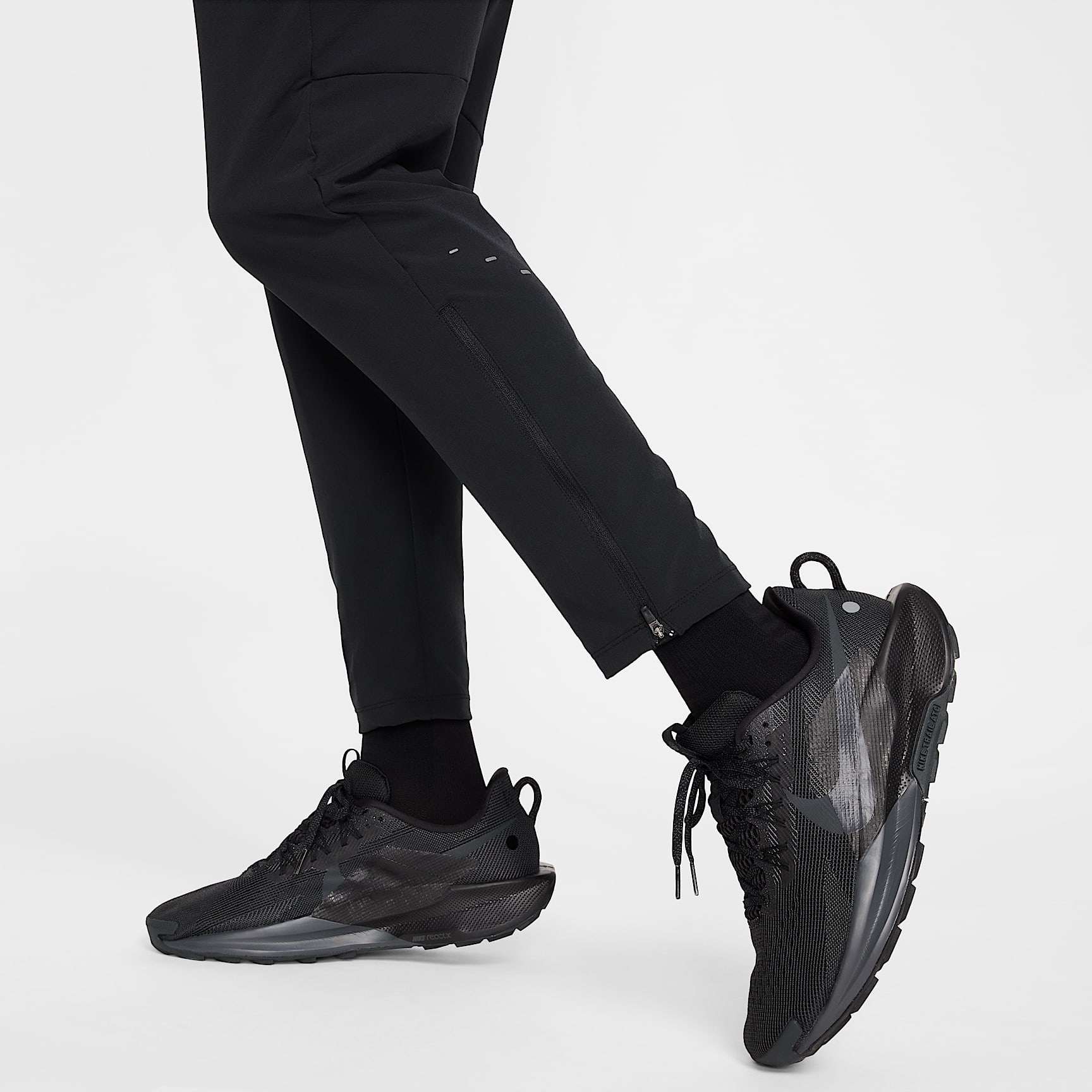 Nike Stride Men's Dri-FIT Woven Running Pants