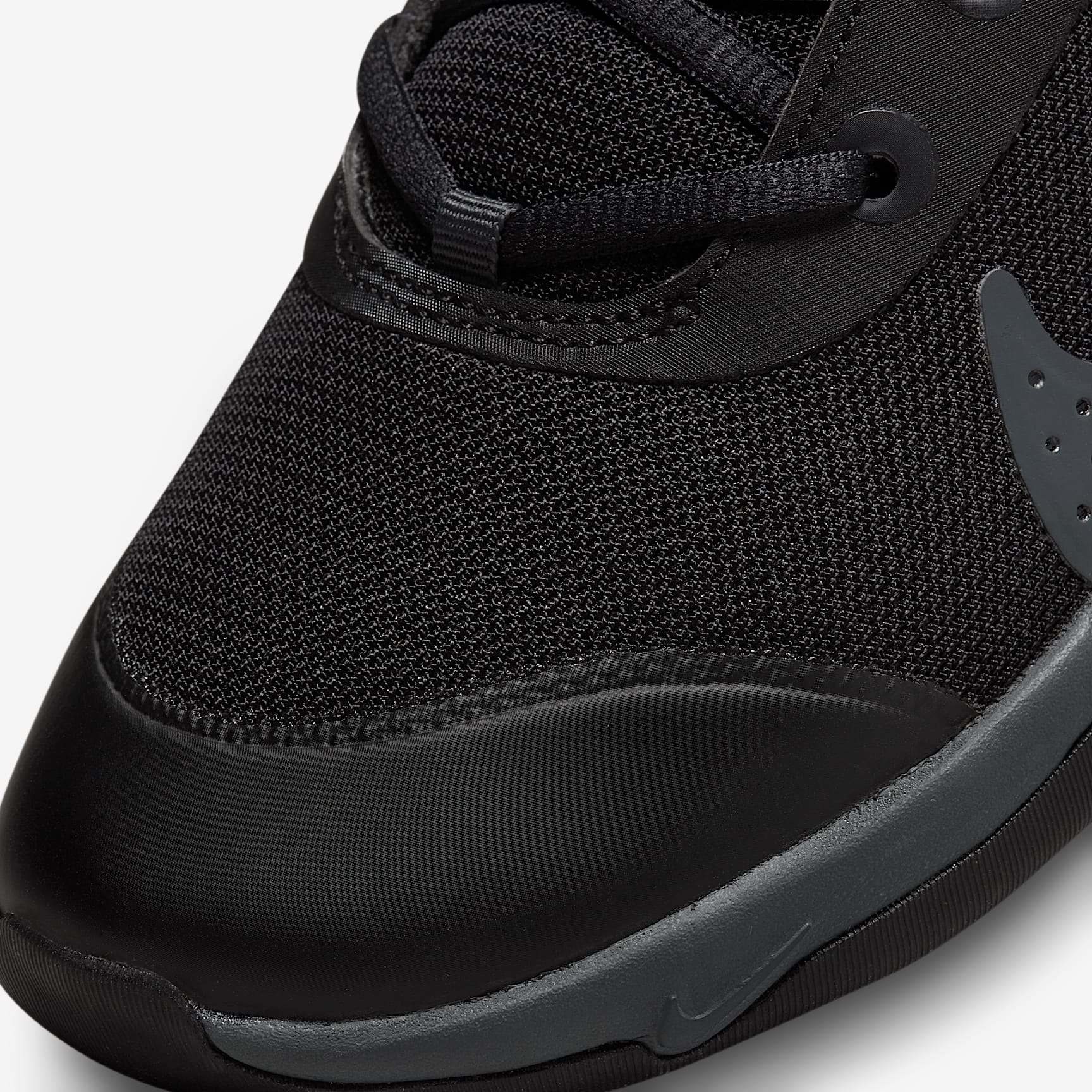 Nike Omni Multi-Court Little Kids' Shoes