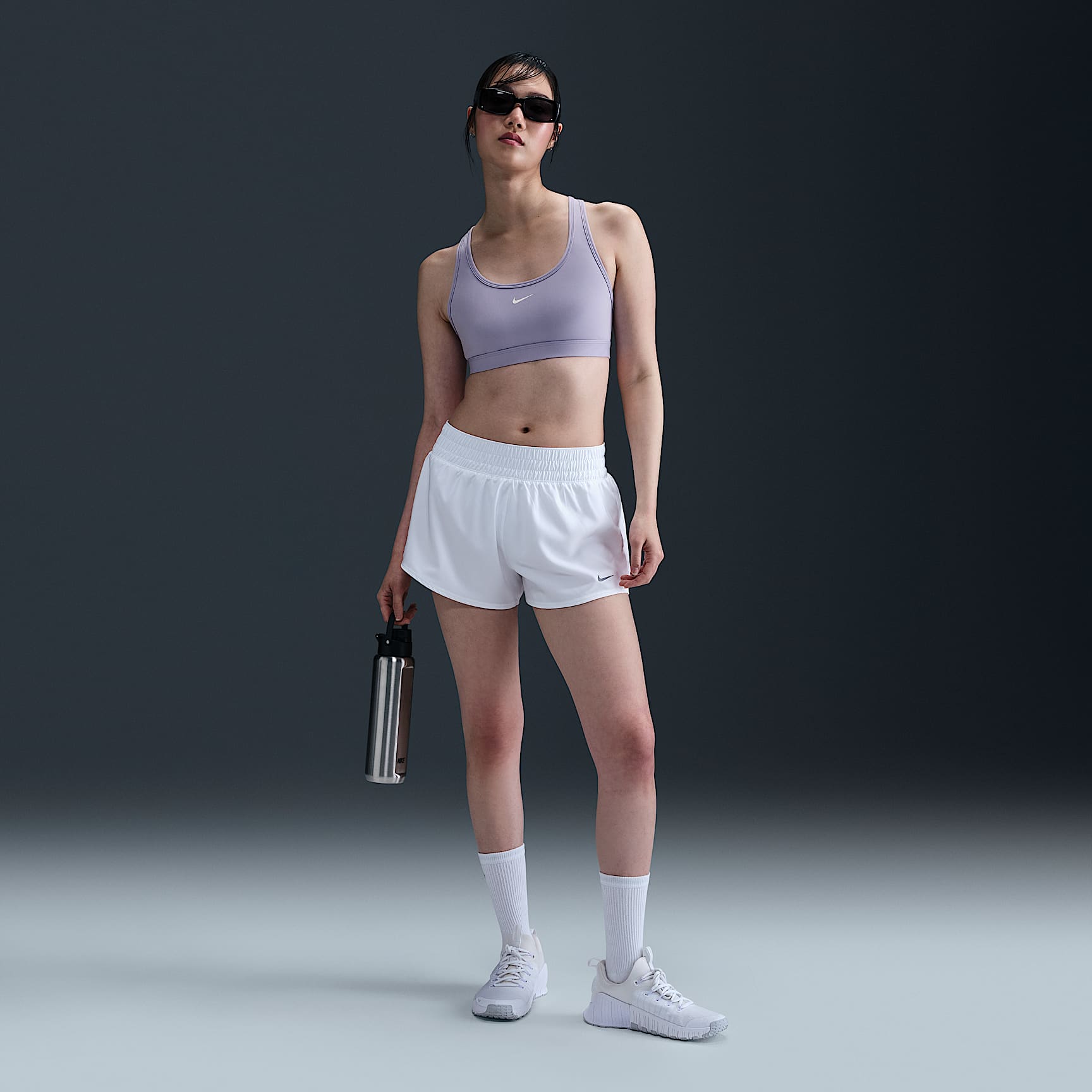 Nike Swoosh Light Support Women's Non-Padded Sports Bra