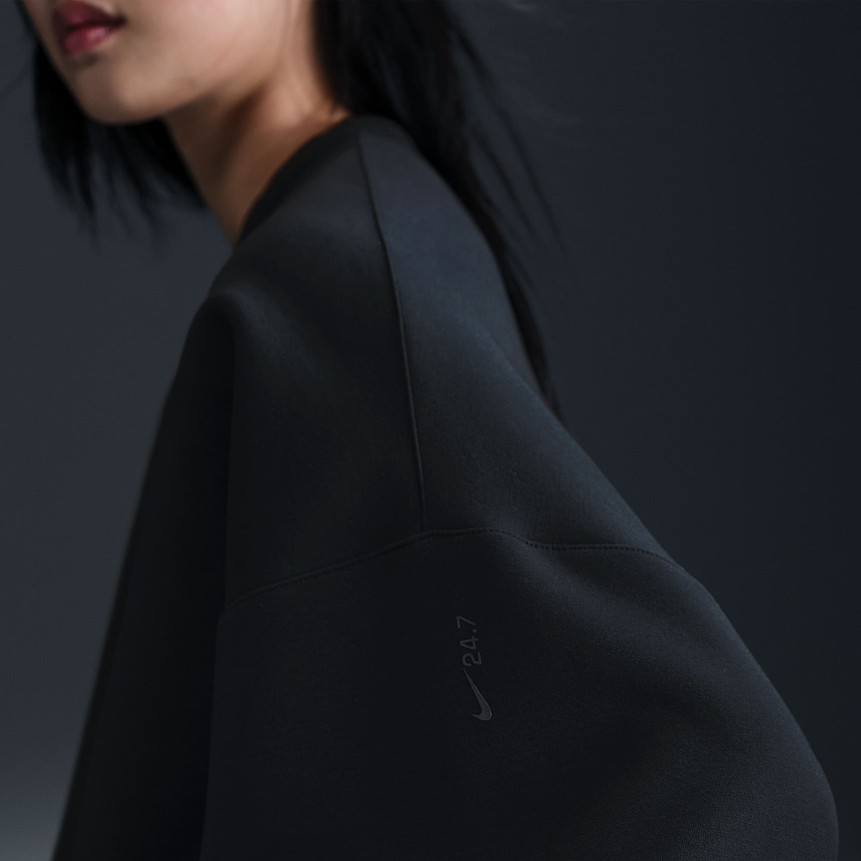 Nike 24.7 ImpossiblySoft Women's Dri-FIT Oversized Crew-Neck Top