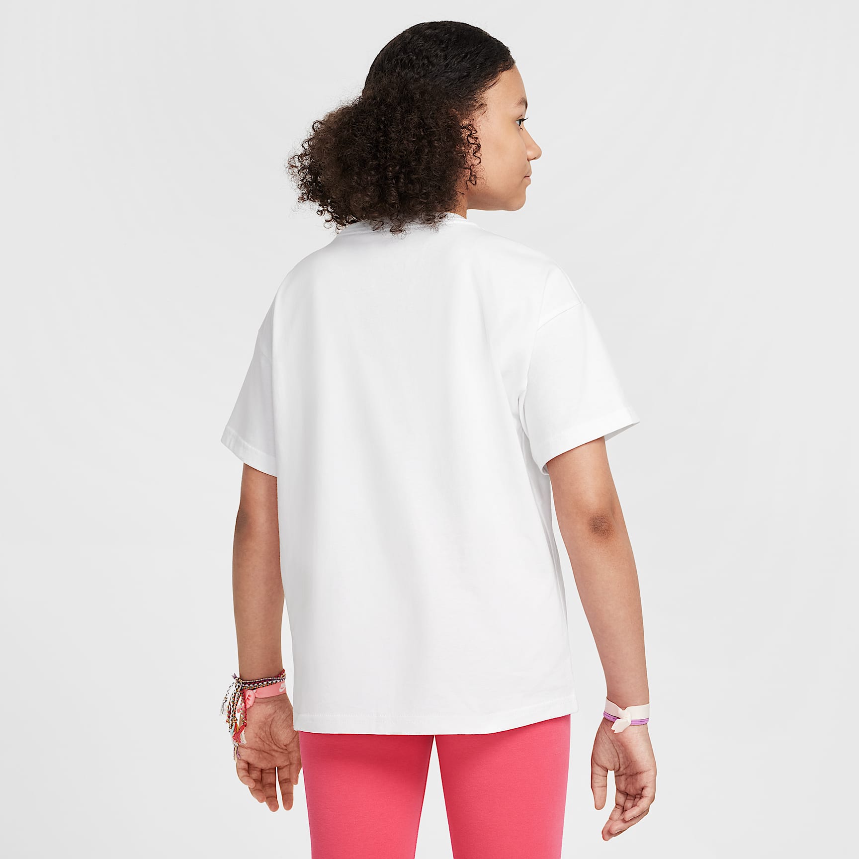 Nike Sportswear Big Kids' (Girls') T-Shirt