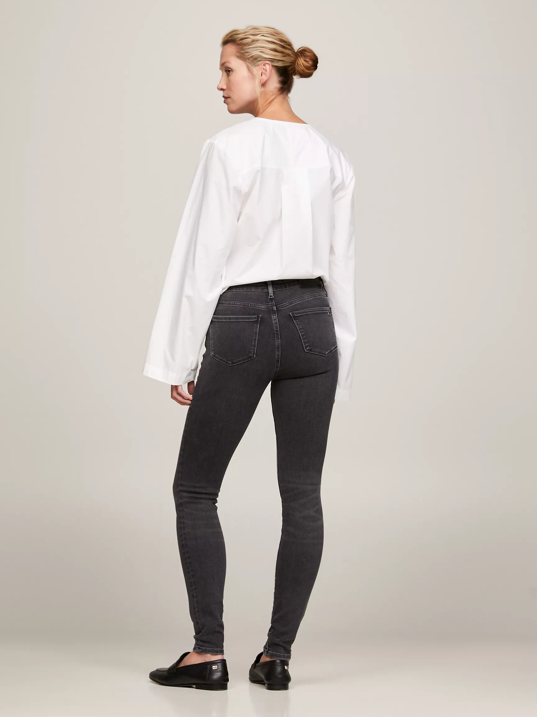 Женские джинсы Tommy Hilfiger, Черные джинсы суперскинни THFlex