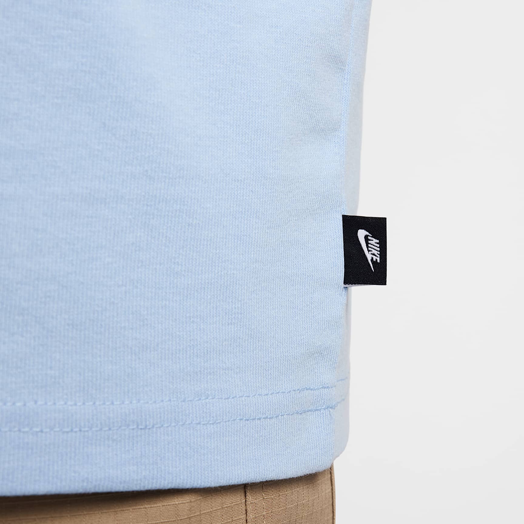 Nike Sportswear Premium Essentials Men's Long-Sleeve T-Shirt