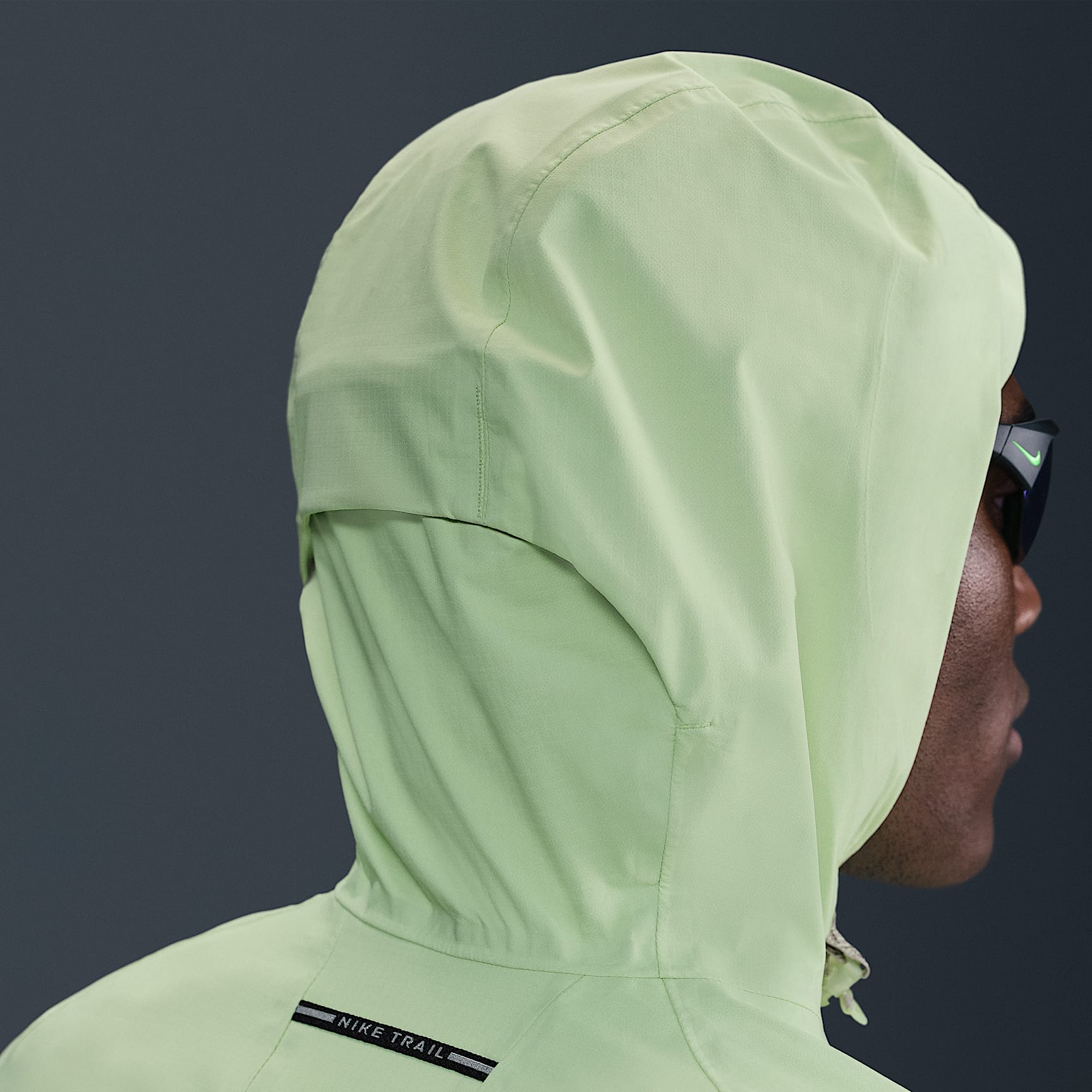 Nike Cosmic Peaks Men's Storm-FIT ADV Running Jacket