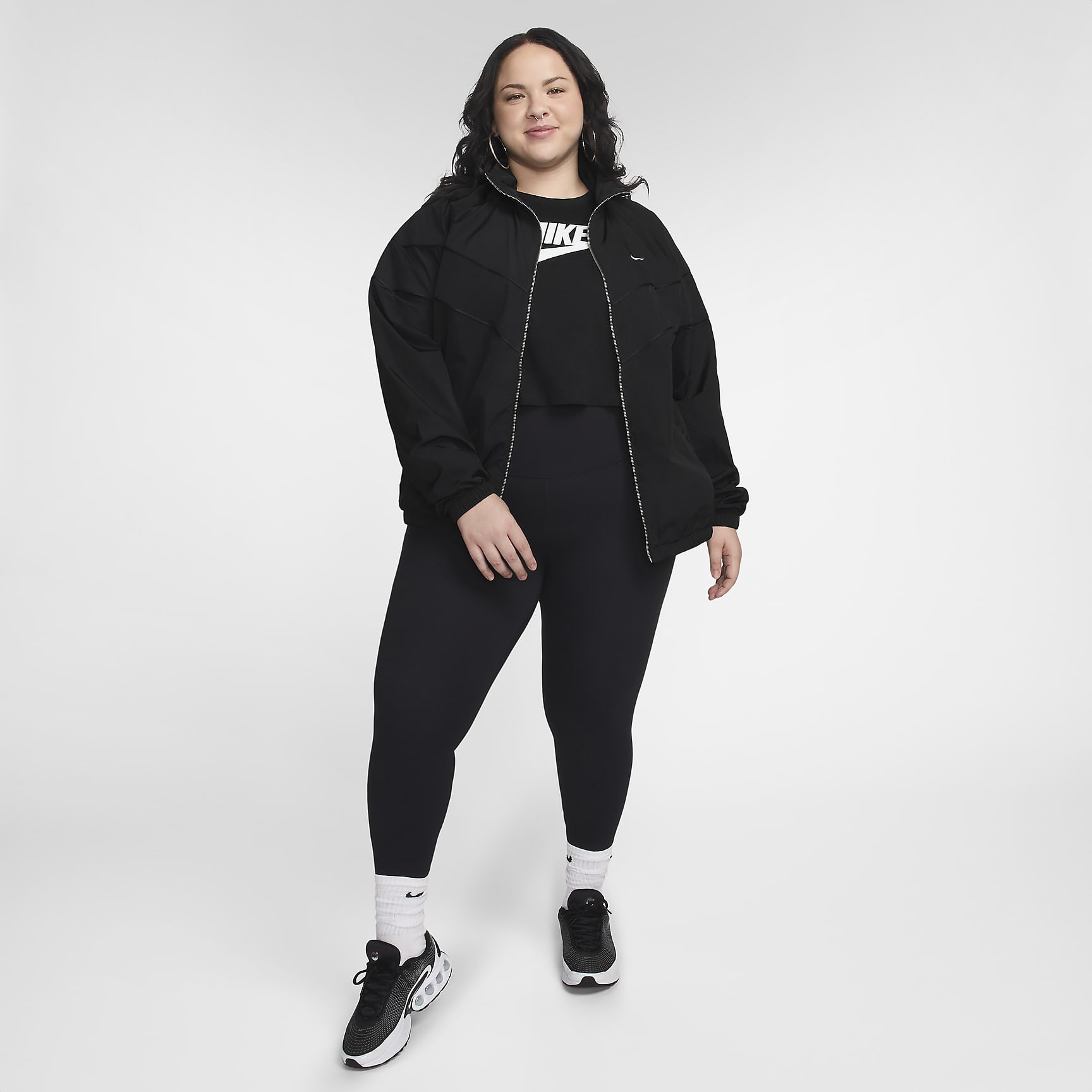 Nike Windrunner Women's Loose UV Woven Full-Zip Jacket (Plus Size)