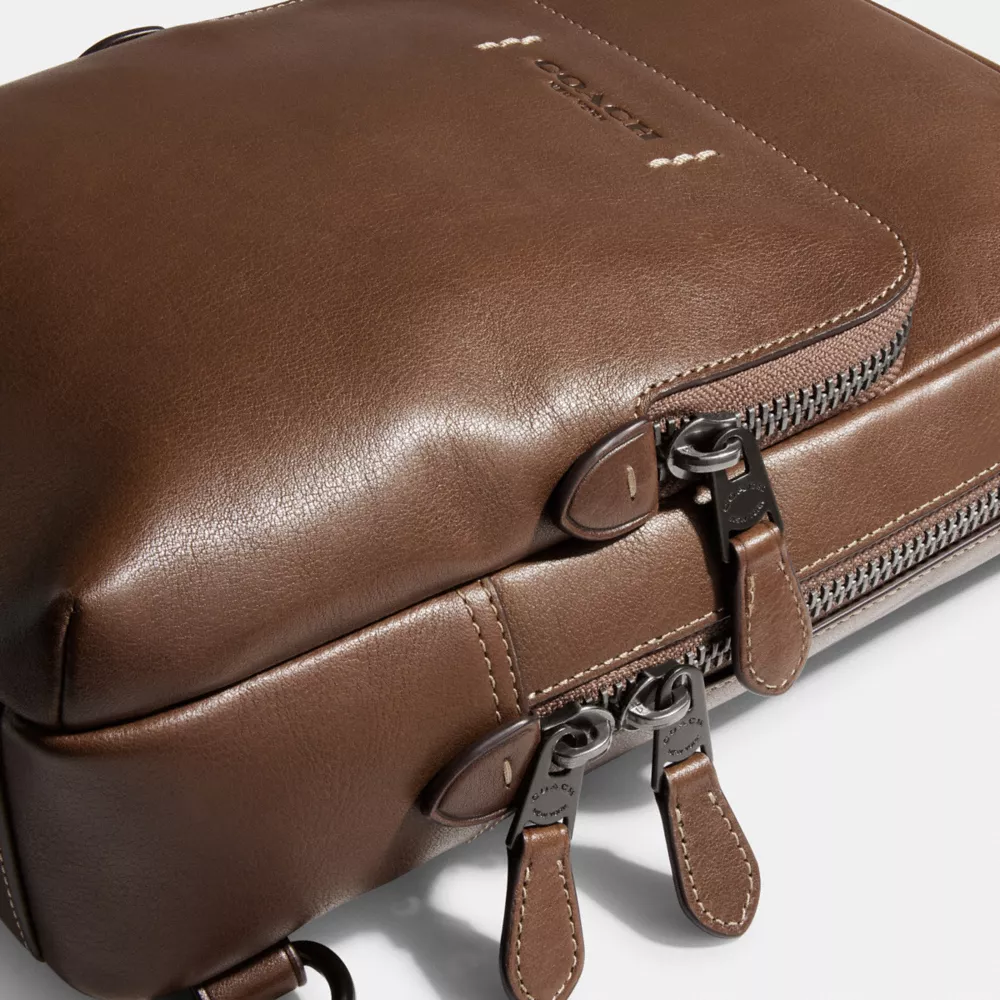 Рюкзак COACH Gotham Pack