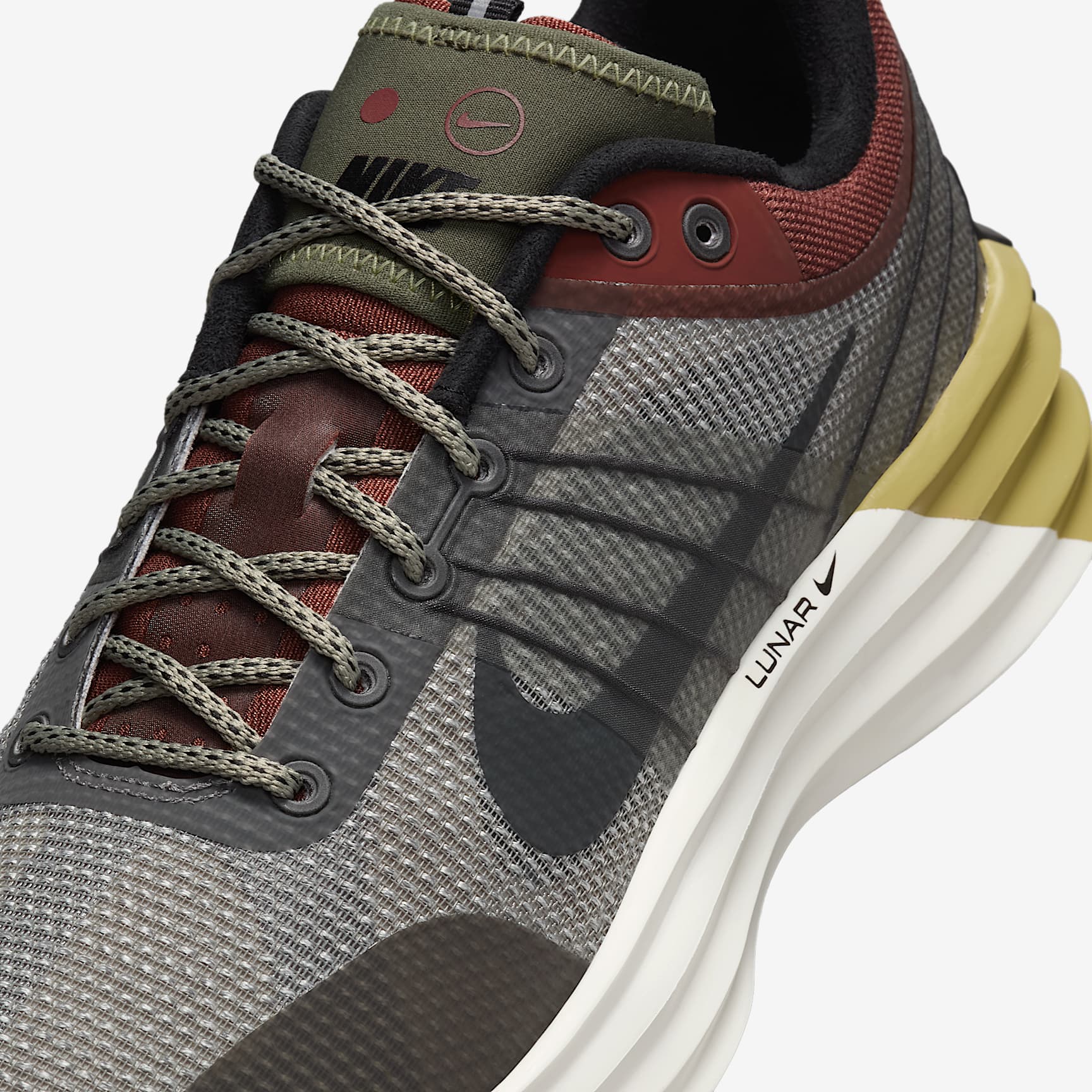 Nike Lunar Roam SE Men's Shoes
