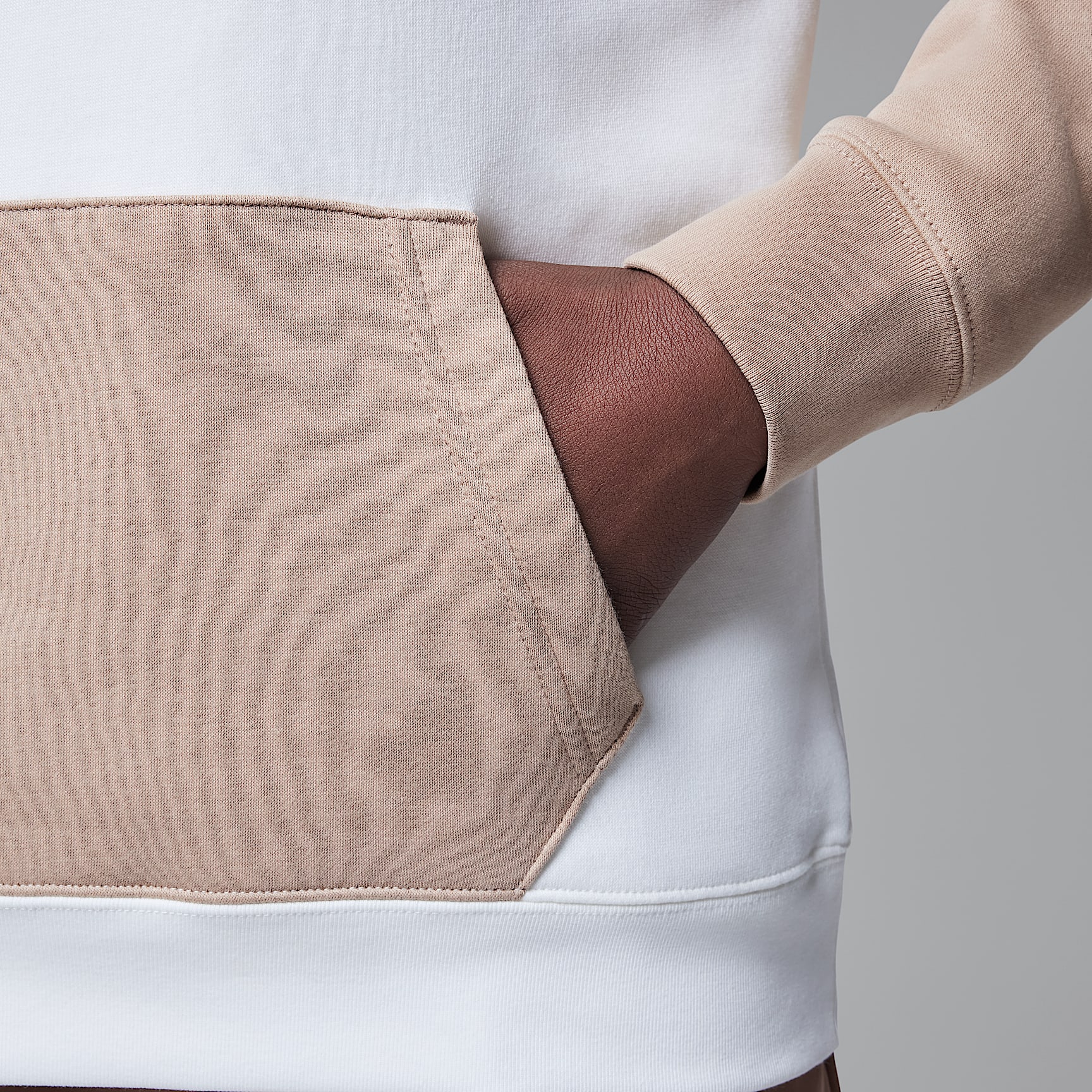 Jordan Big Kids' Brooklyn Fleece Pullover Hoodie