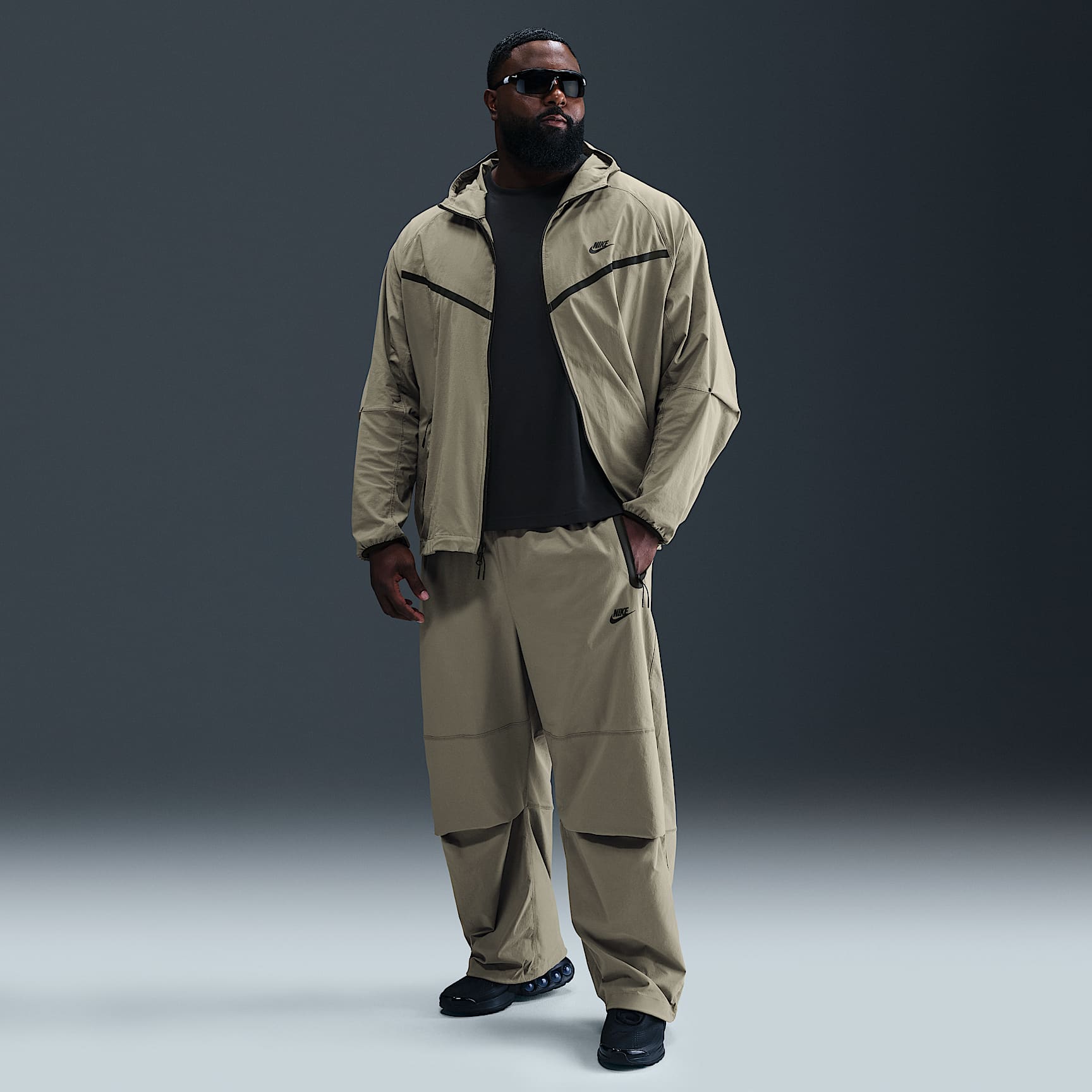 Nike Tech Men's Woven Oversized Pants