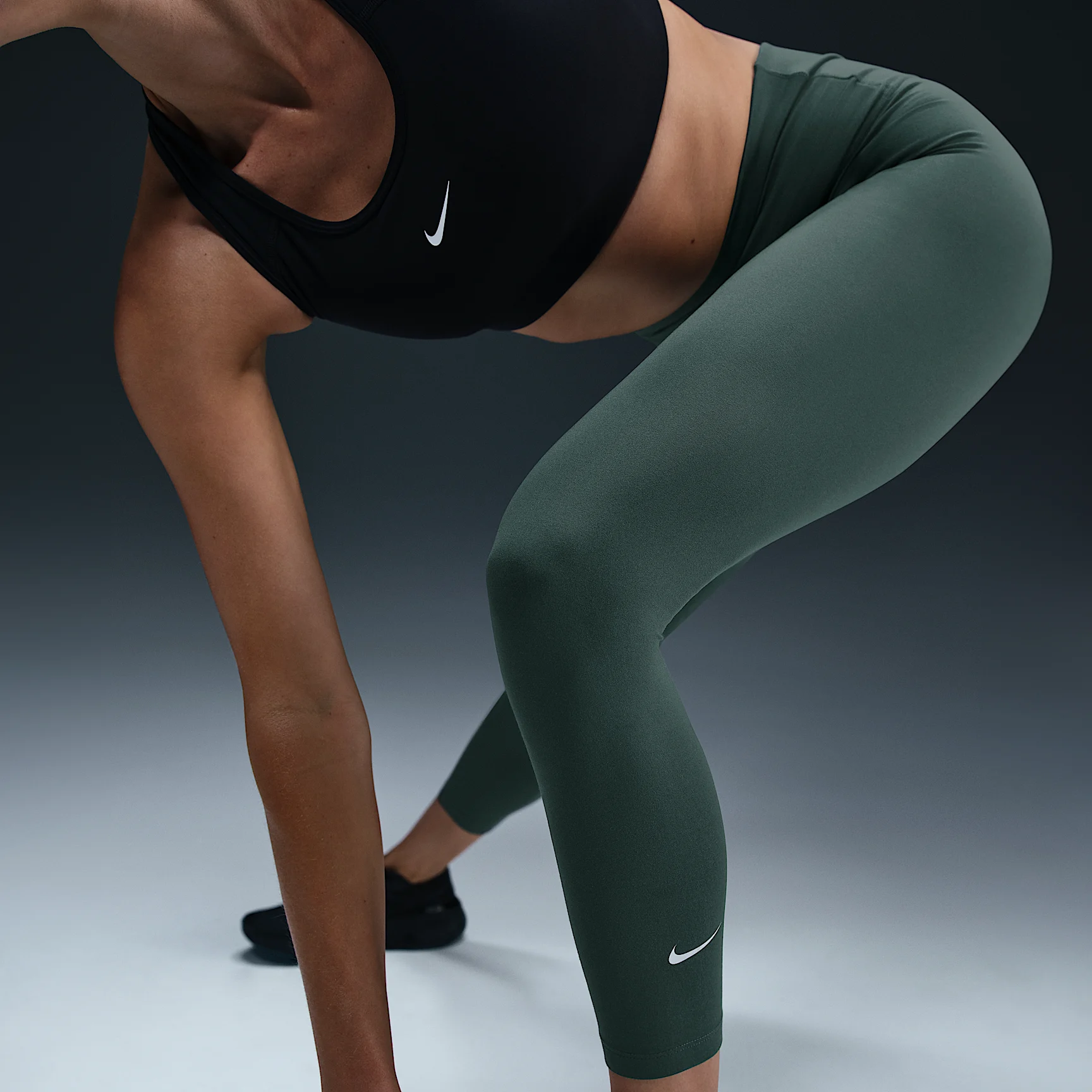 Nike Therma-FIT One Women's High-Waisted 7/8 Leggings