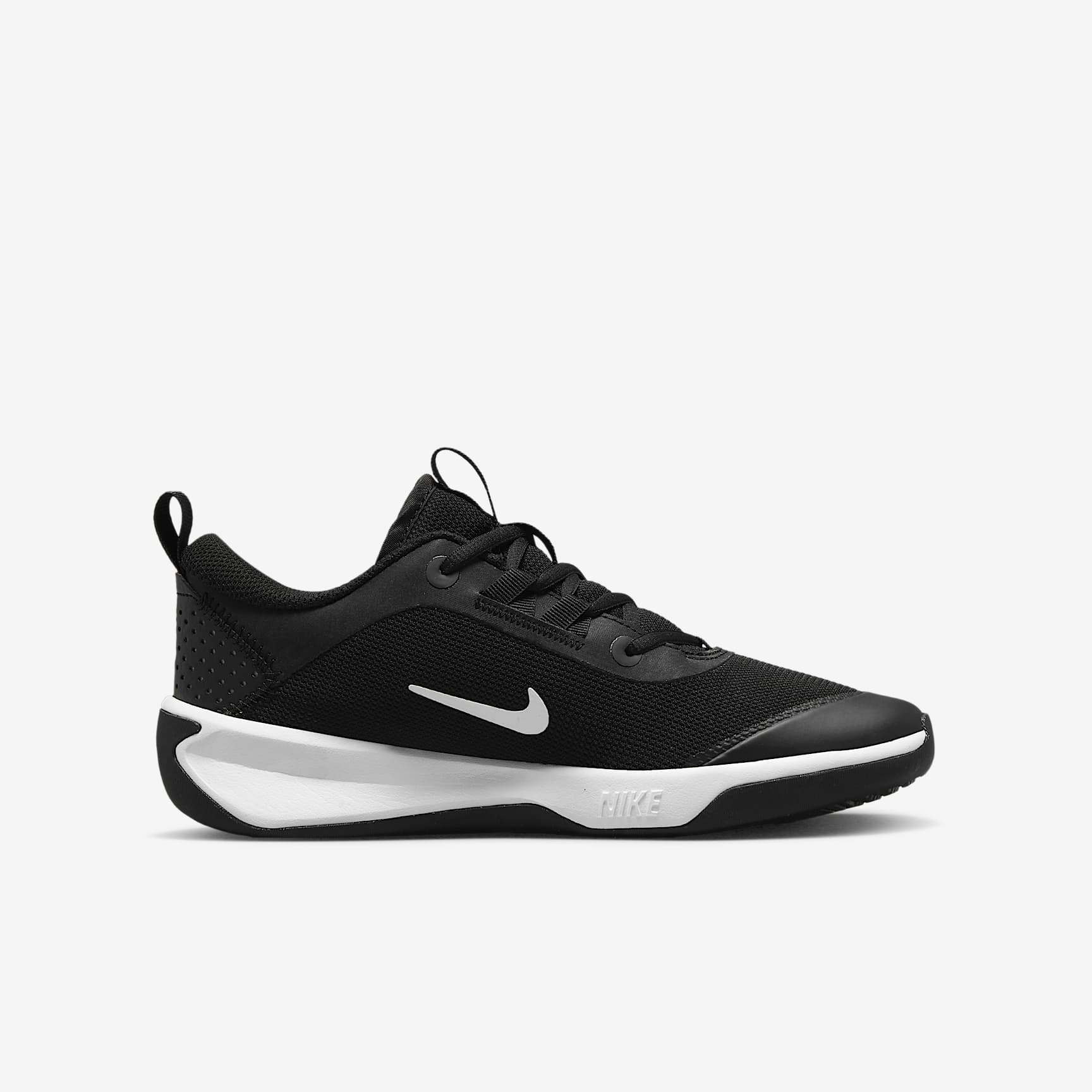 Nike Omni Multi-Court Big Kids' Indoor Court Shoes
