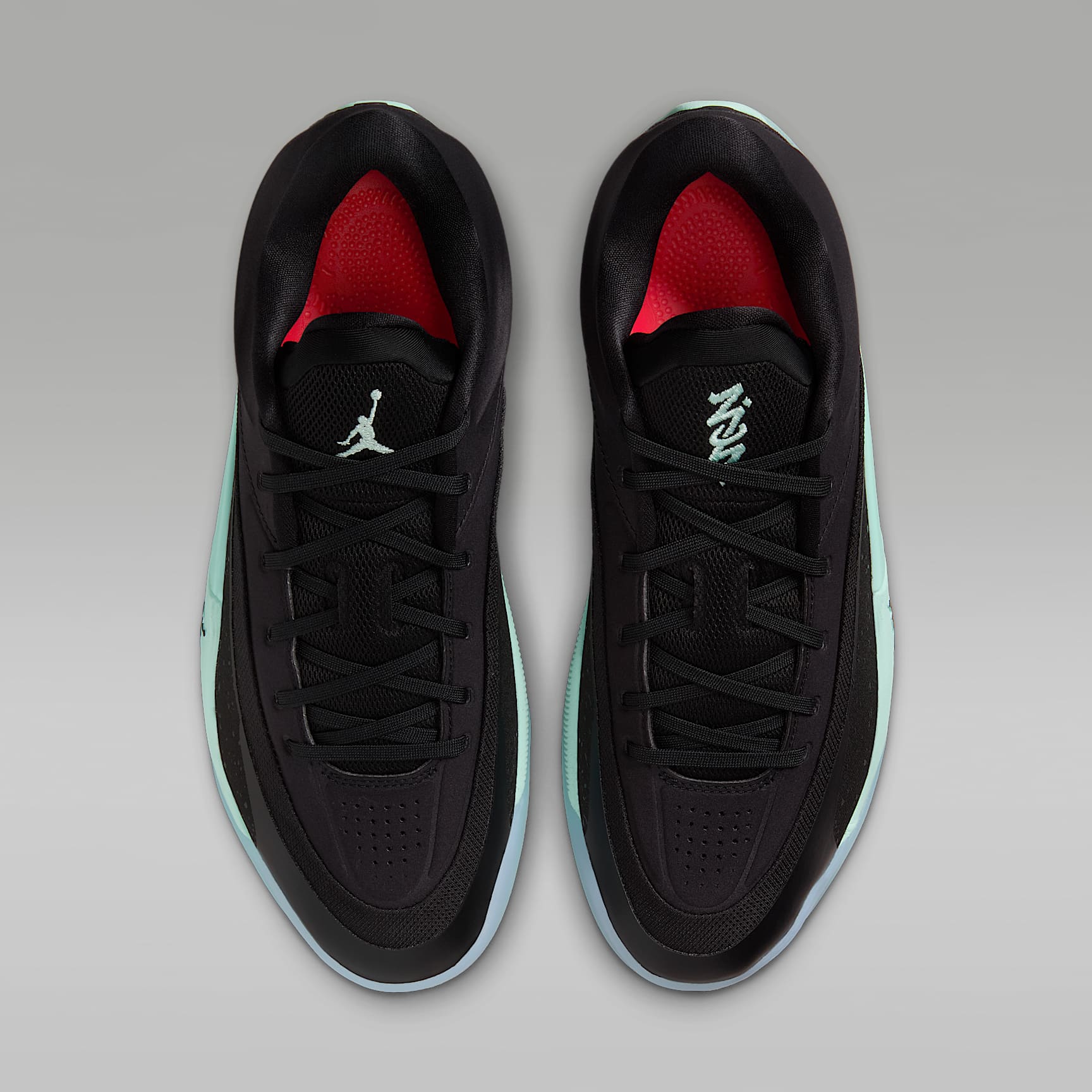 Zion 4 Basketball Shoes