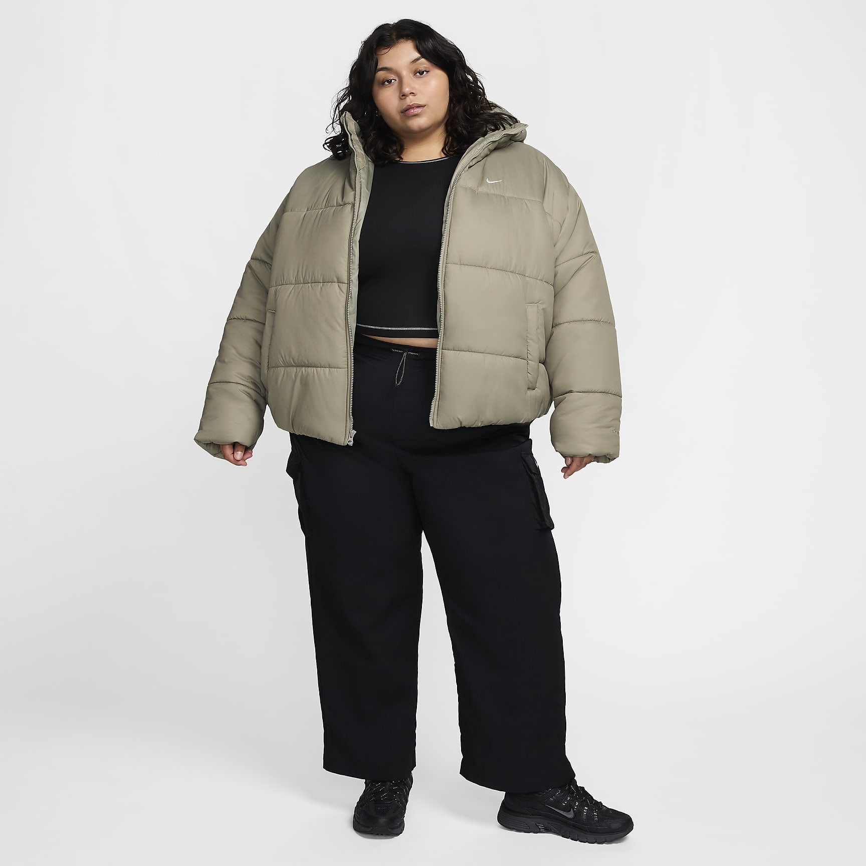 Nike Sportswear Classic Puffer Women's Therma-FIT Loose Hooded Jacket (Plus Size)
