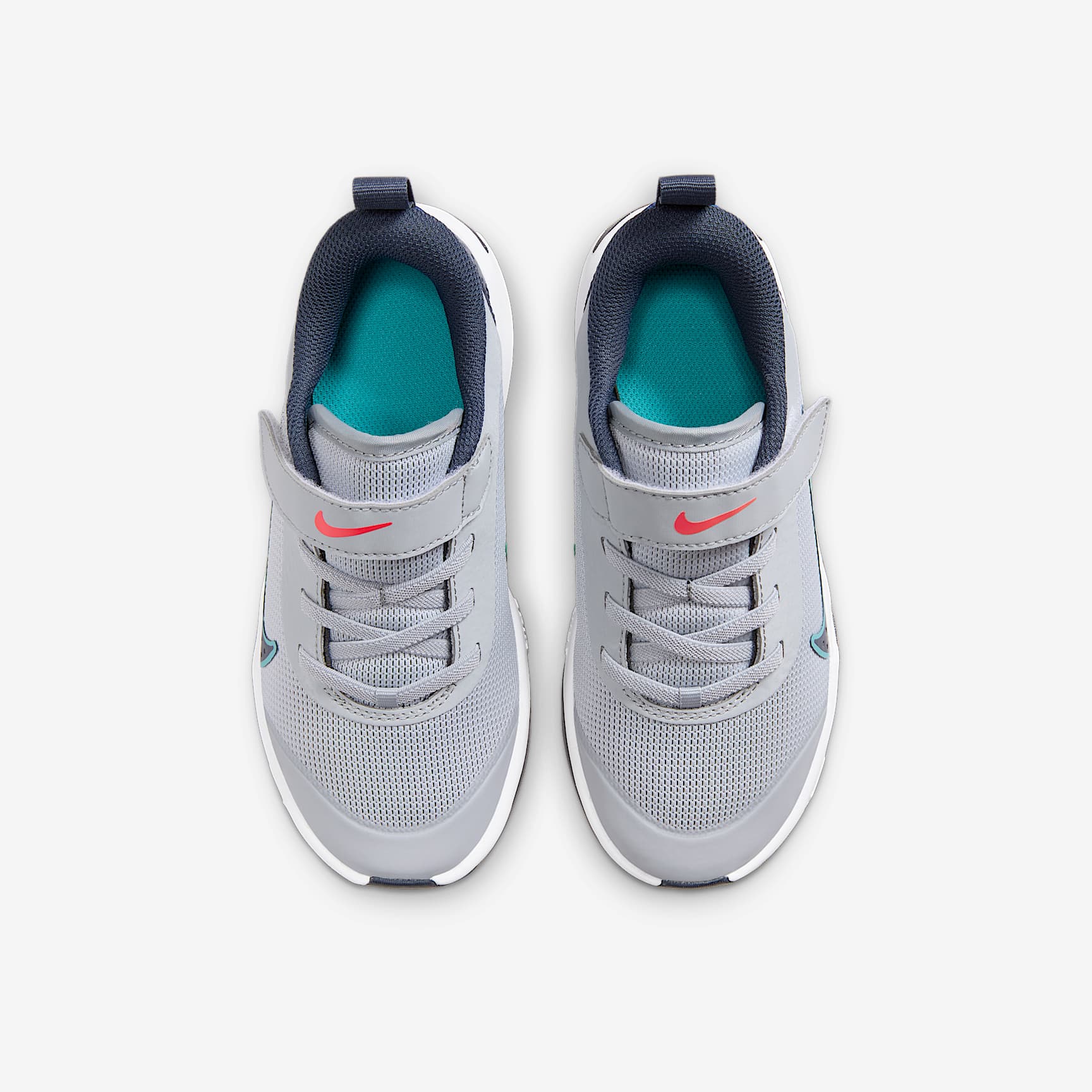 Nike Omni Multi-Court Little Kids' Shoes