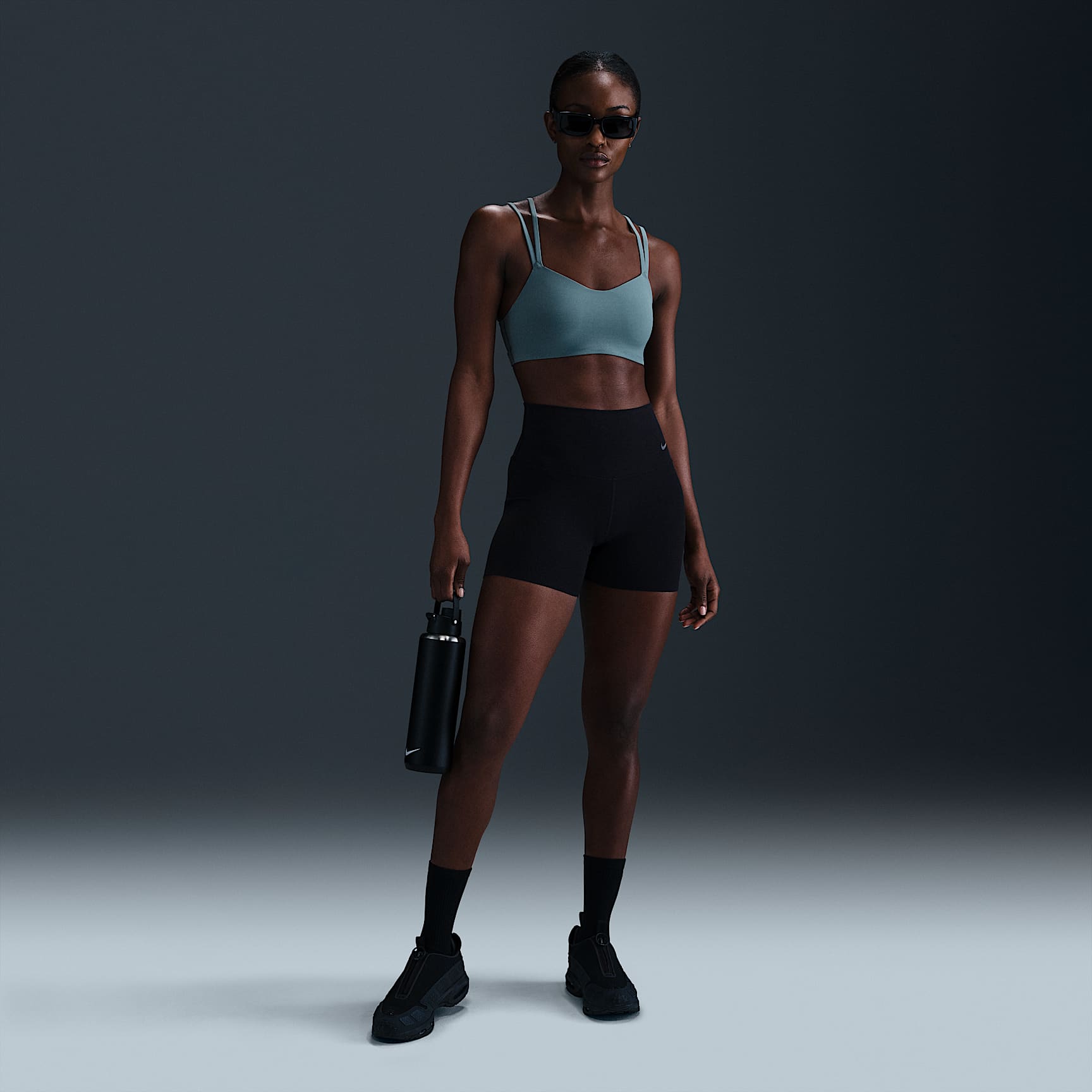 Nike Zenvy Strappy Women's Light-Support Padded Sports Bra