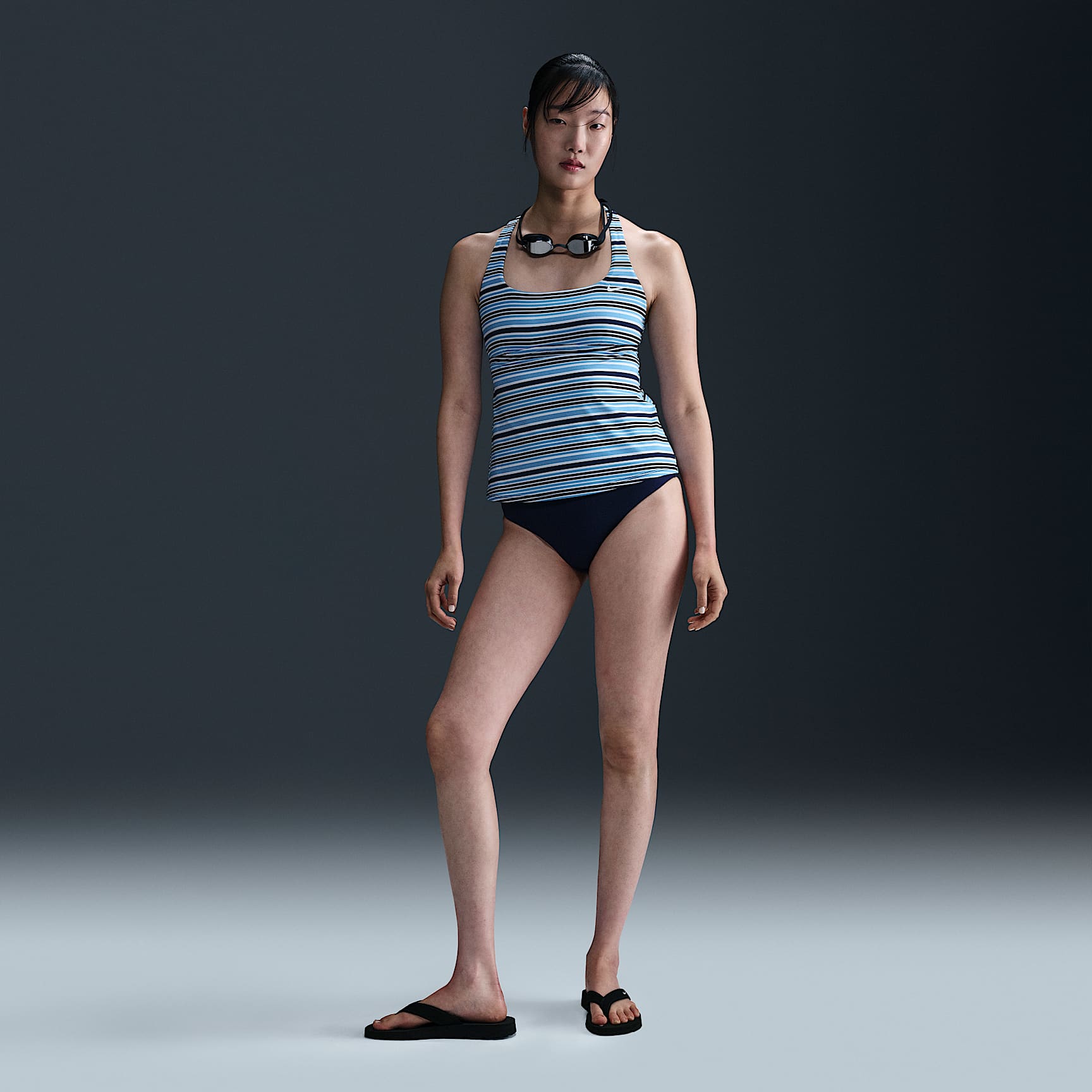 Nike Swim Women's Square-Neck Tankini