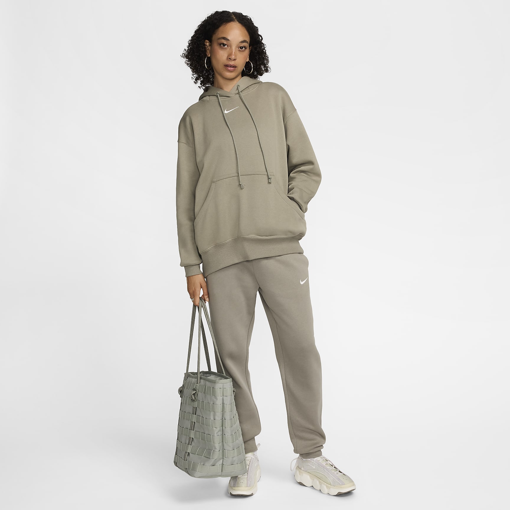 Nike Sportswear Phoenix Fleece Women's Mid-Rise Sweatpants