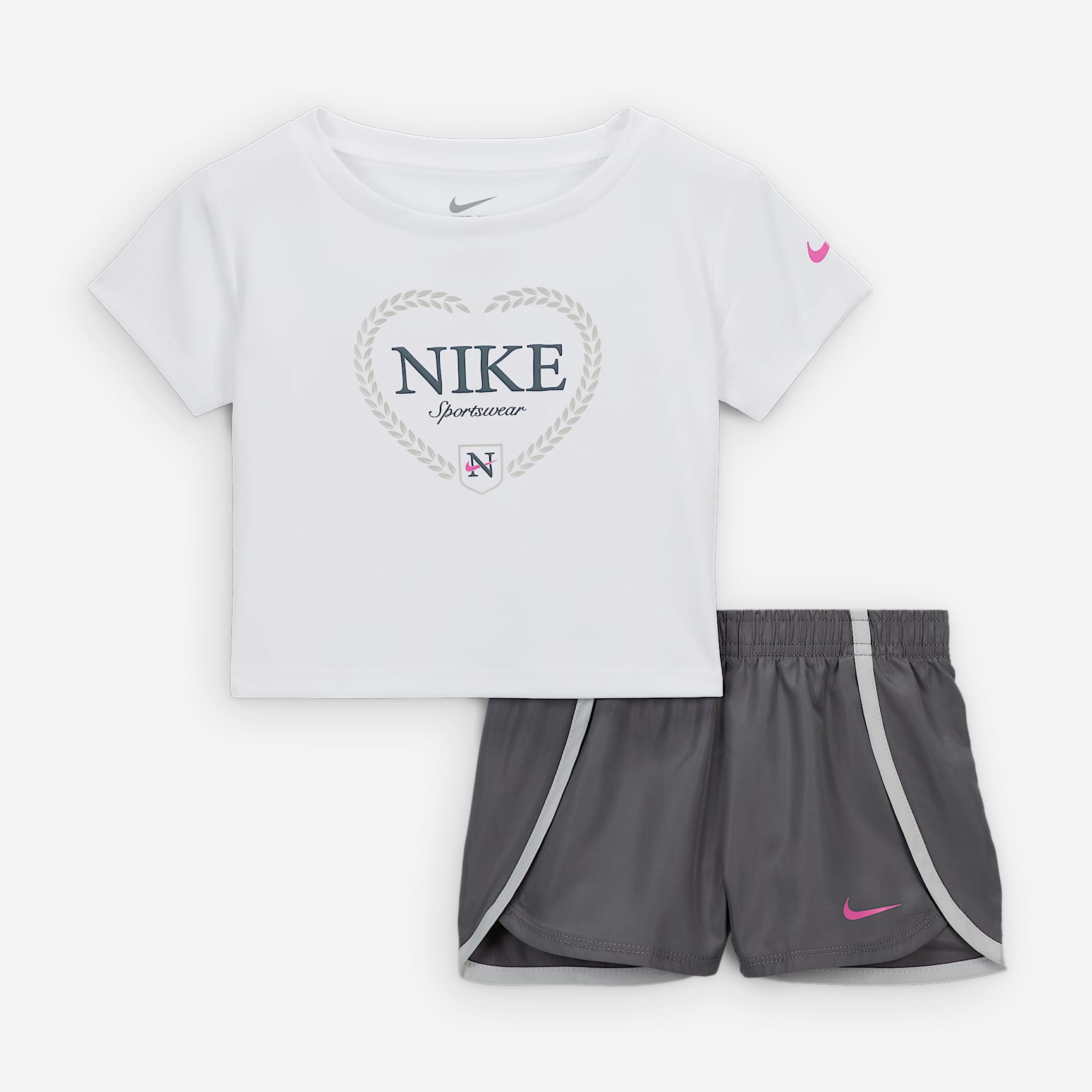 Nike Dri-FIT Game, Swoosh, Match! Baby 2-Piece Solid Set