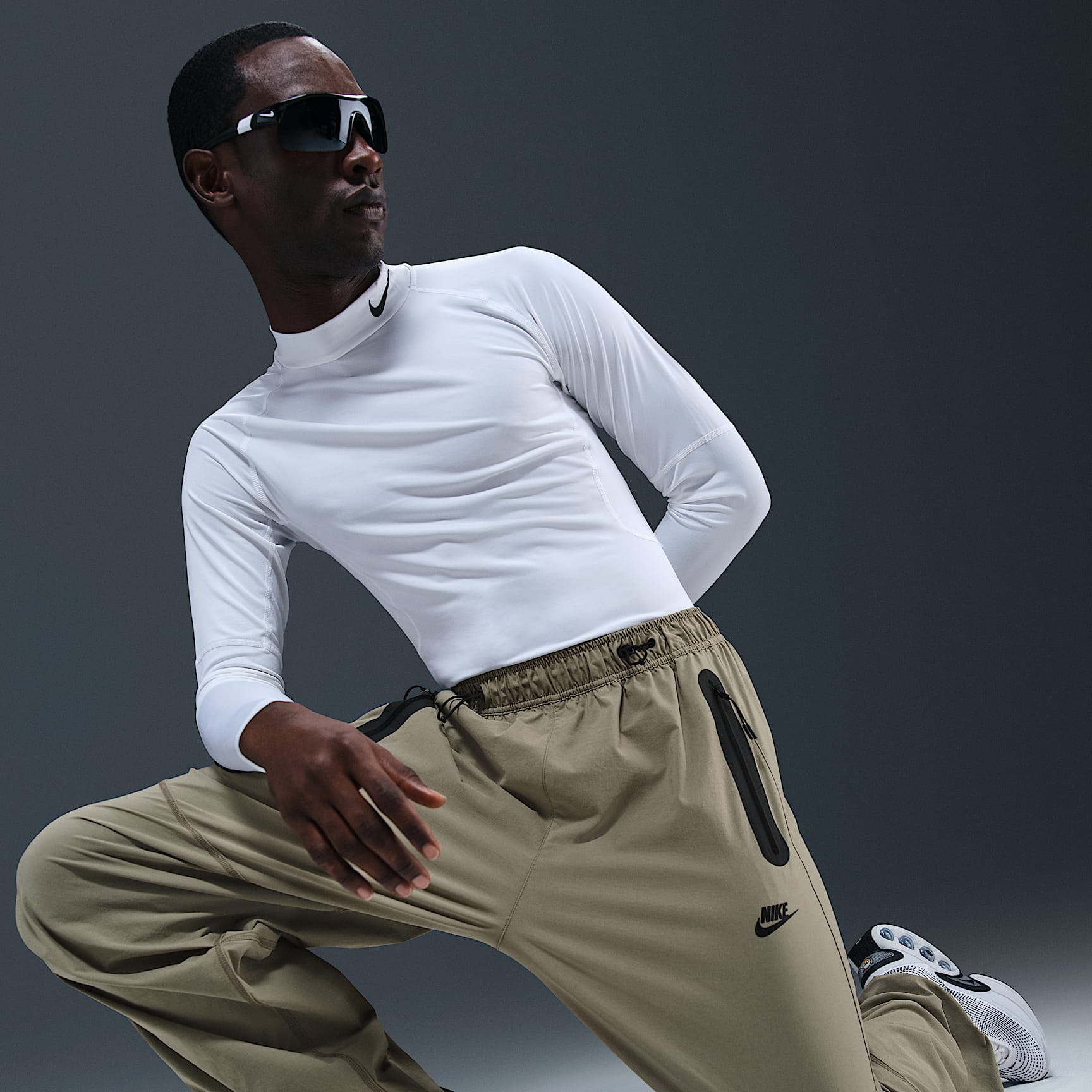 Nike Tech Men's Woven Oversized Pants