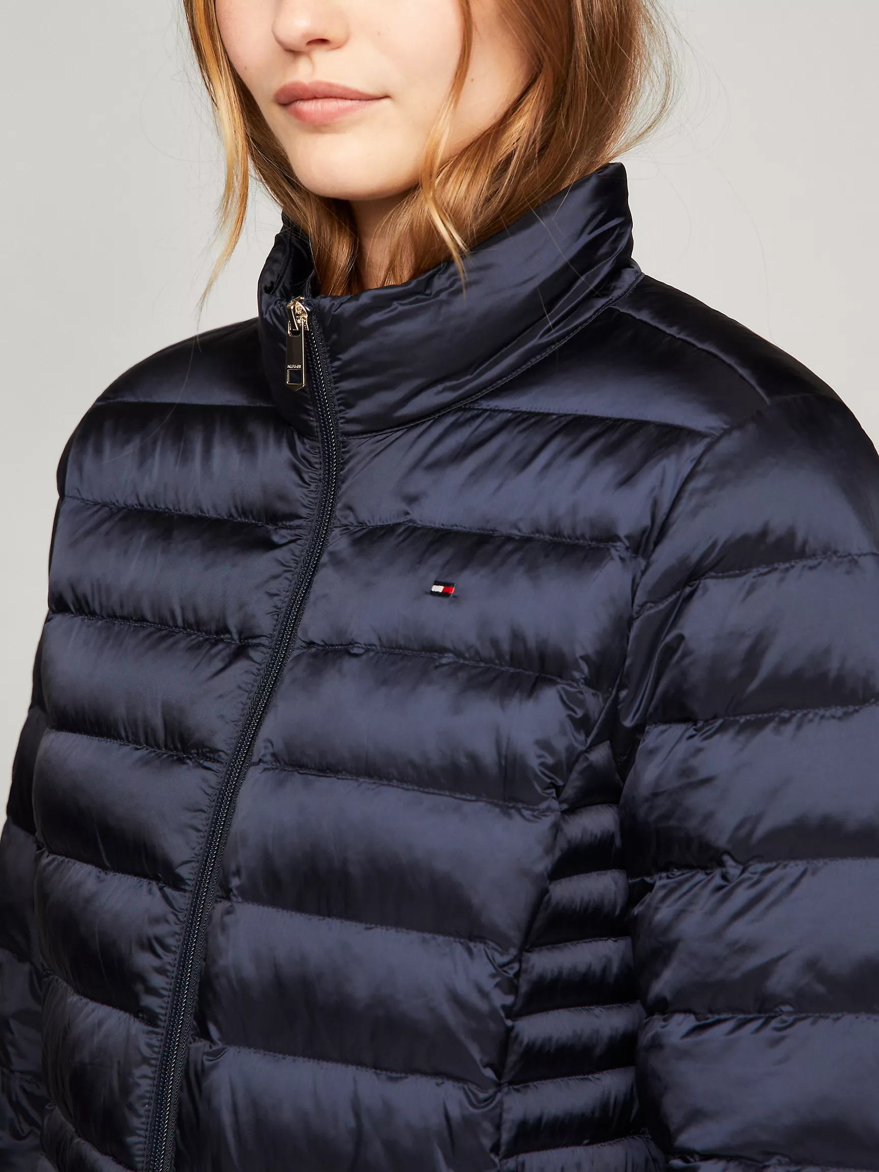 Женское пальто Tommy Hilfiger, Легкое пуховое пальто с капюшоном