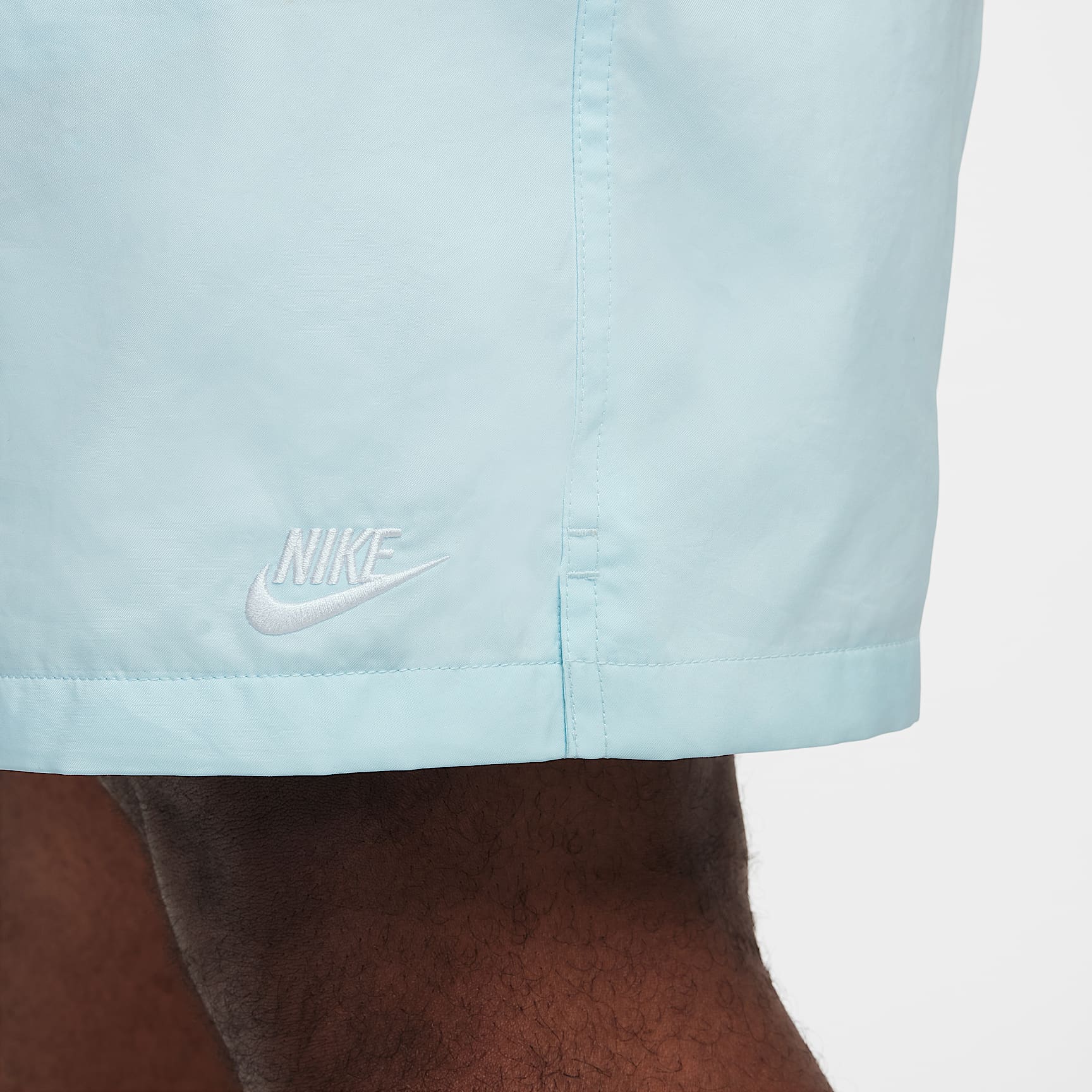 Nike Club Men's Woven Flow Shorts