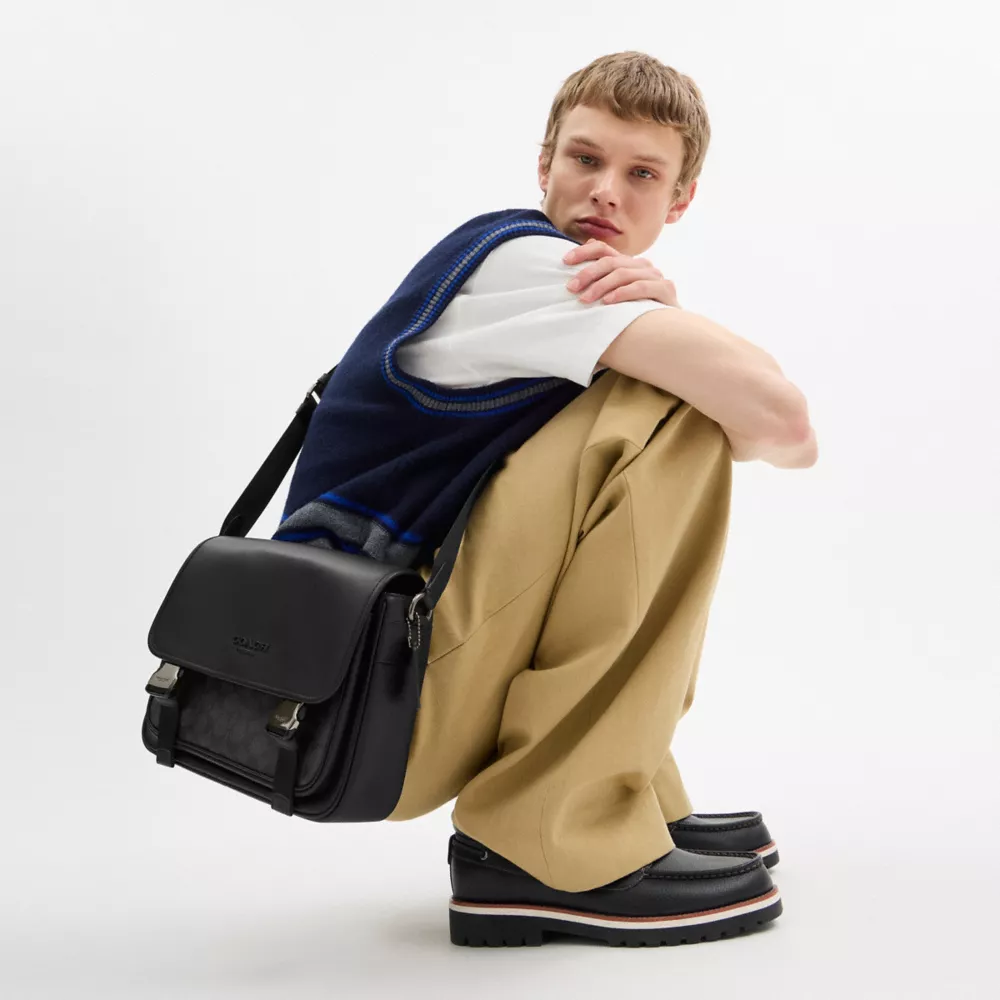 Сумка COACH Racer Messenger Bag In Signature Canvas