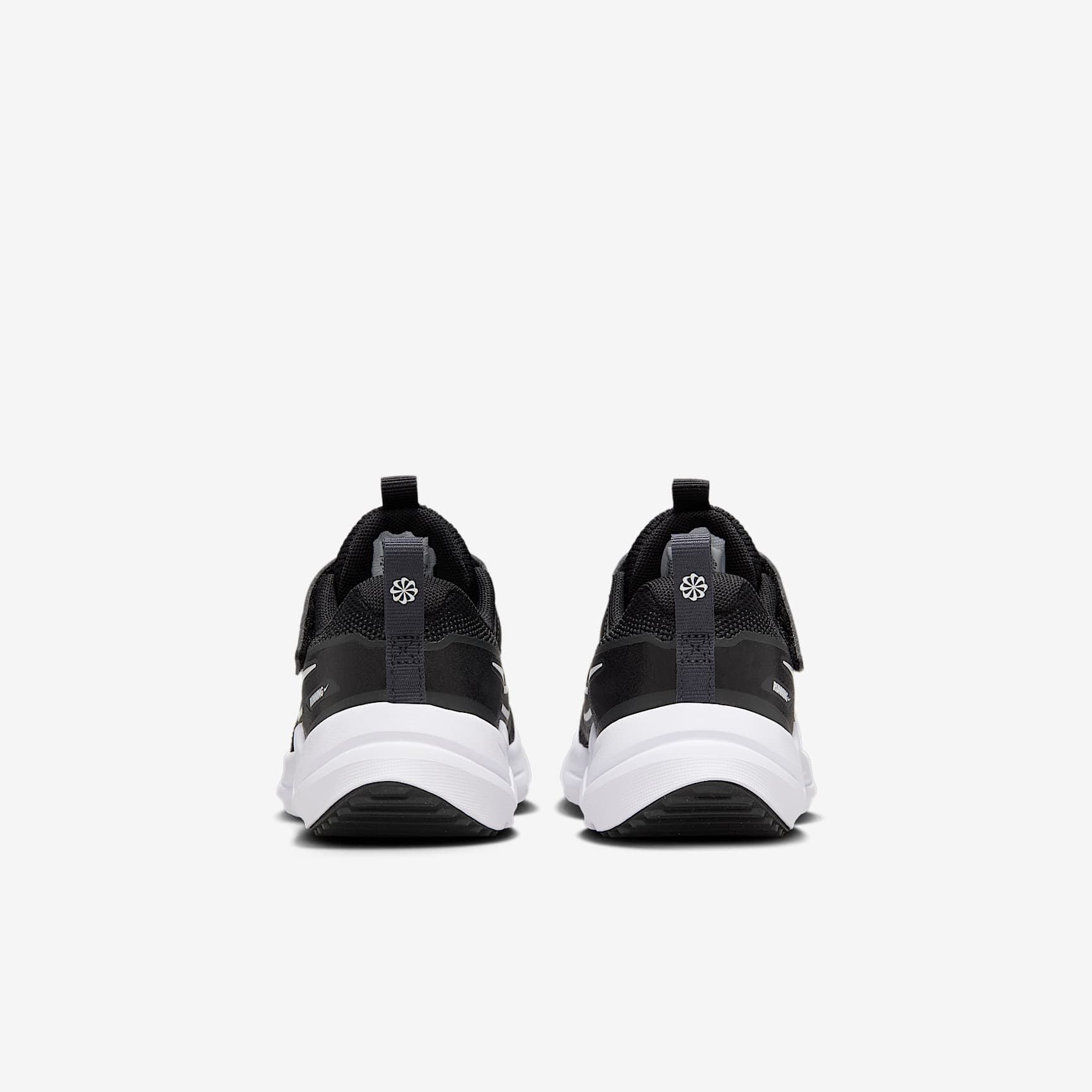 Nike Cosmic Runner Little Kids' Shoes