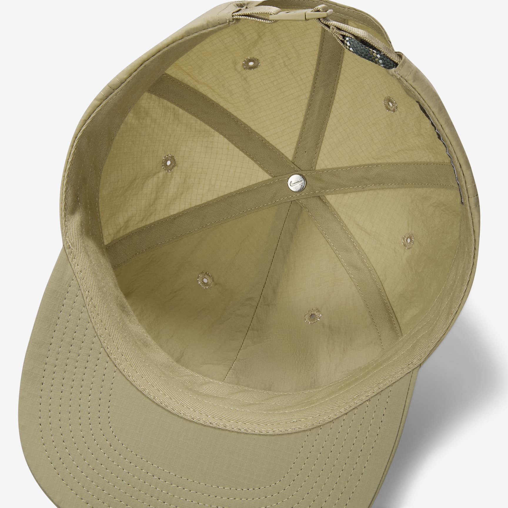 Nike Club Unstructured Flat Bill Outdoor Cap