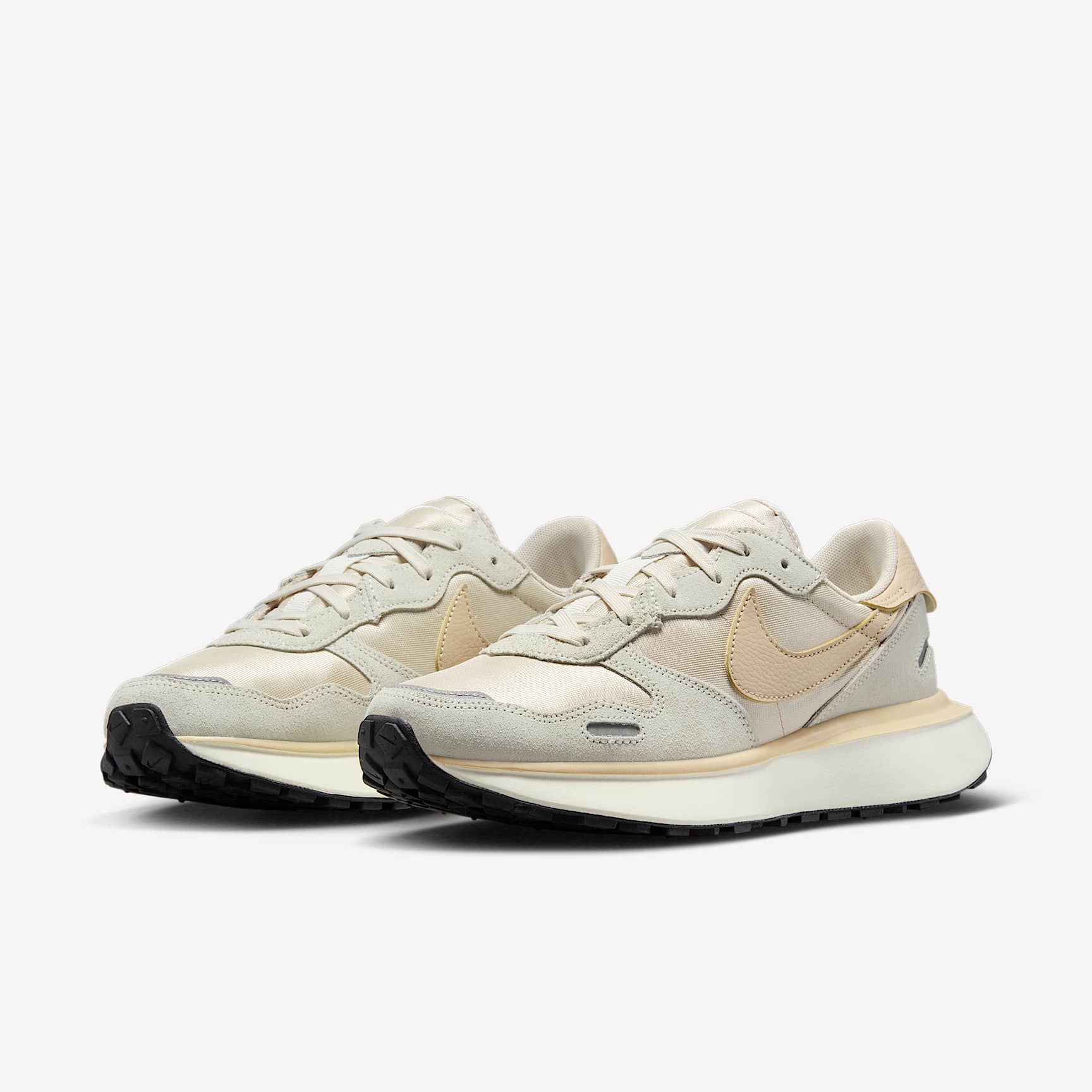 Nike Phoenix Waffle Women's Shoes