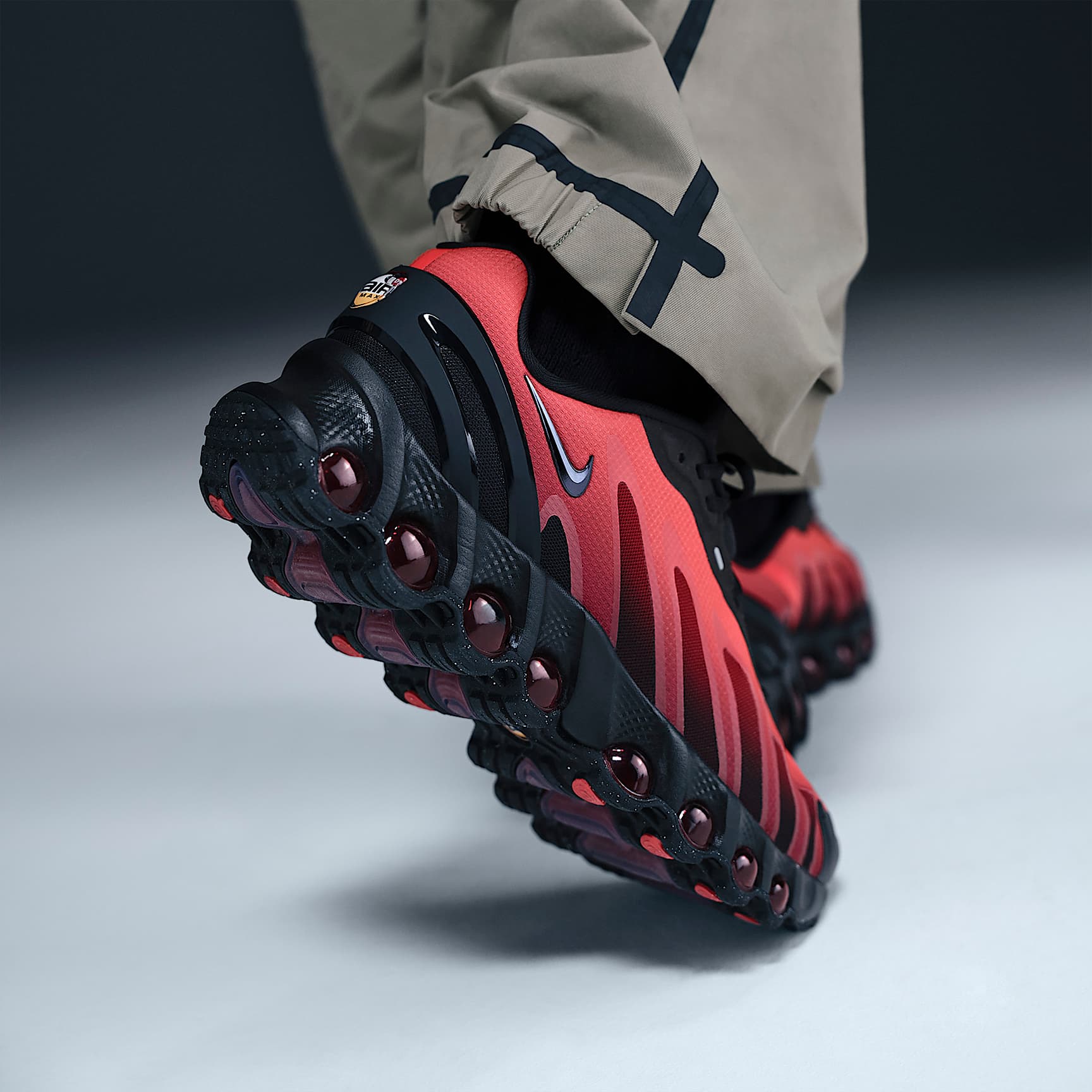 Nike Air Max Dn8 Men's Shoes