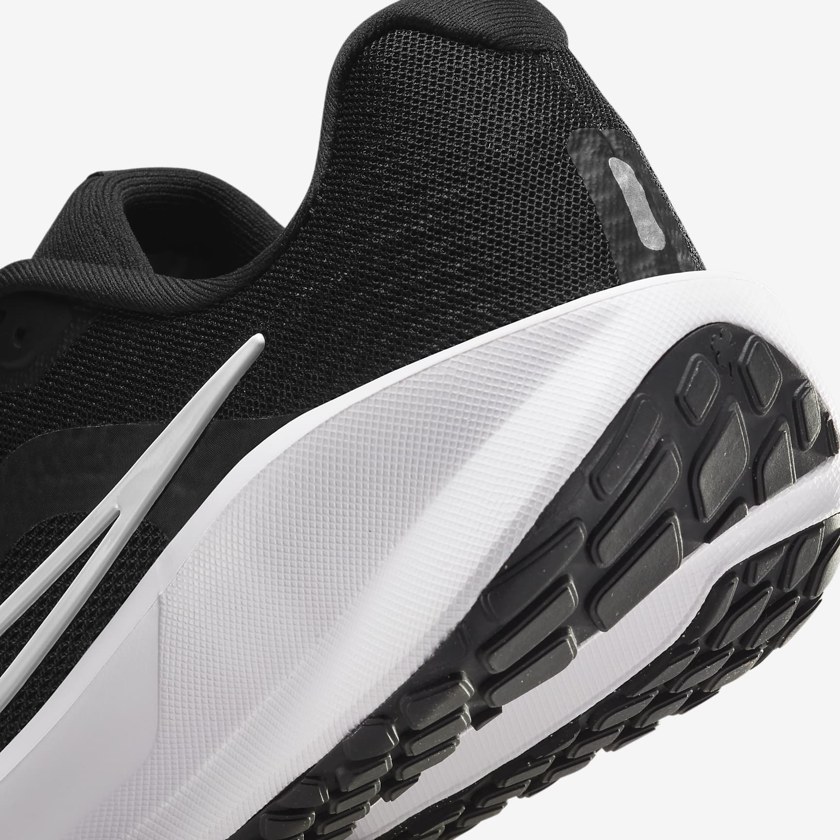 Nike Downshifter 13 Women's Road Running Shoes