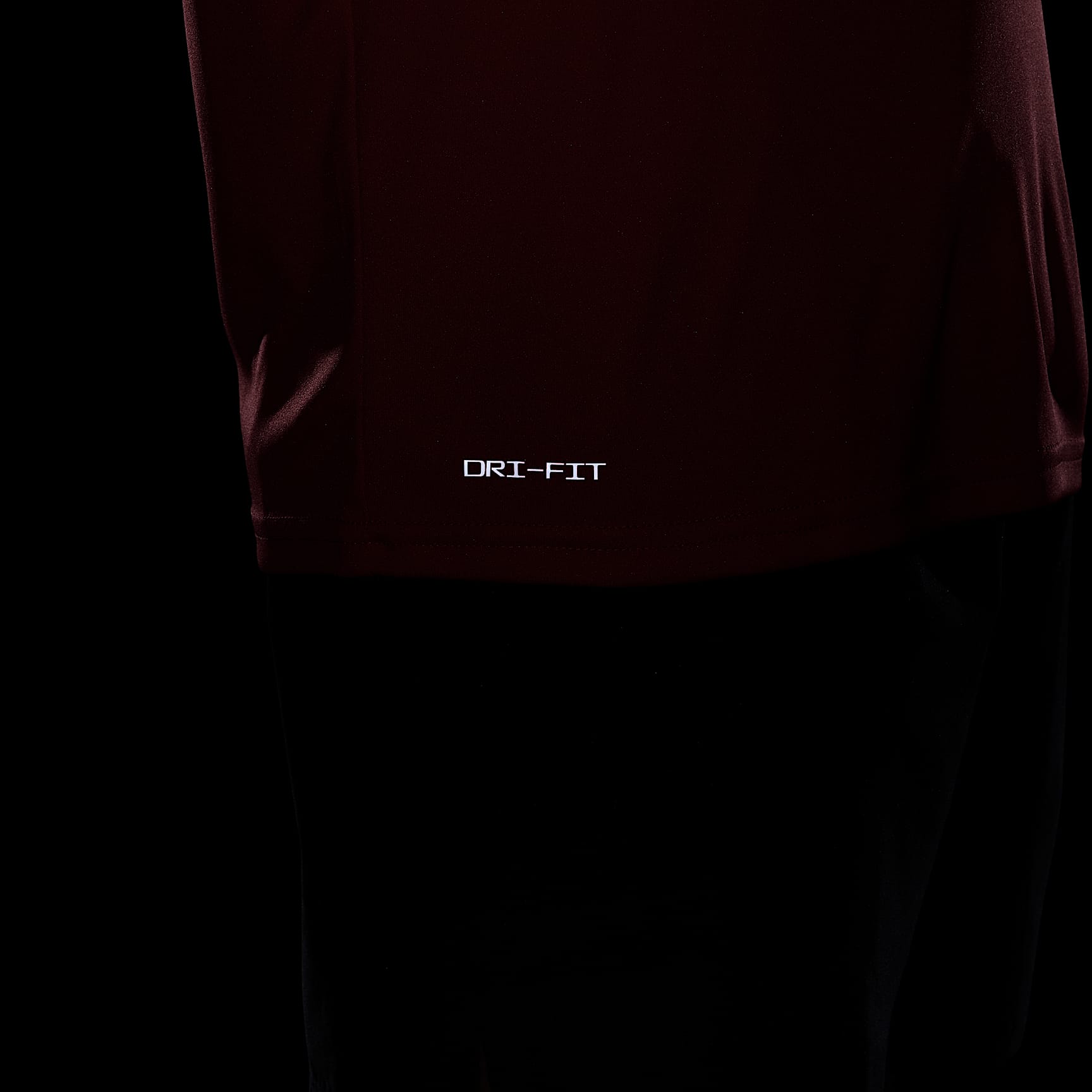 Nike Essential Men's Short-Sleeve Hydroguard Swim Shirt