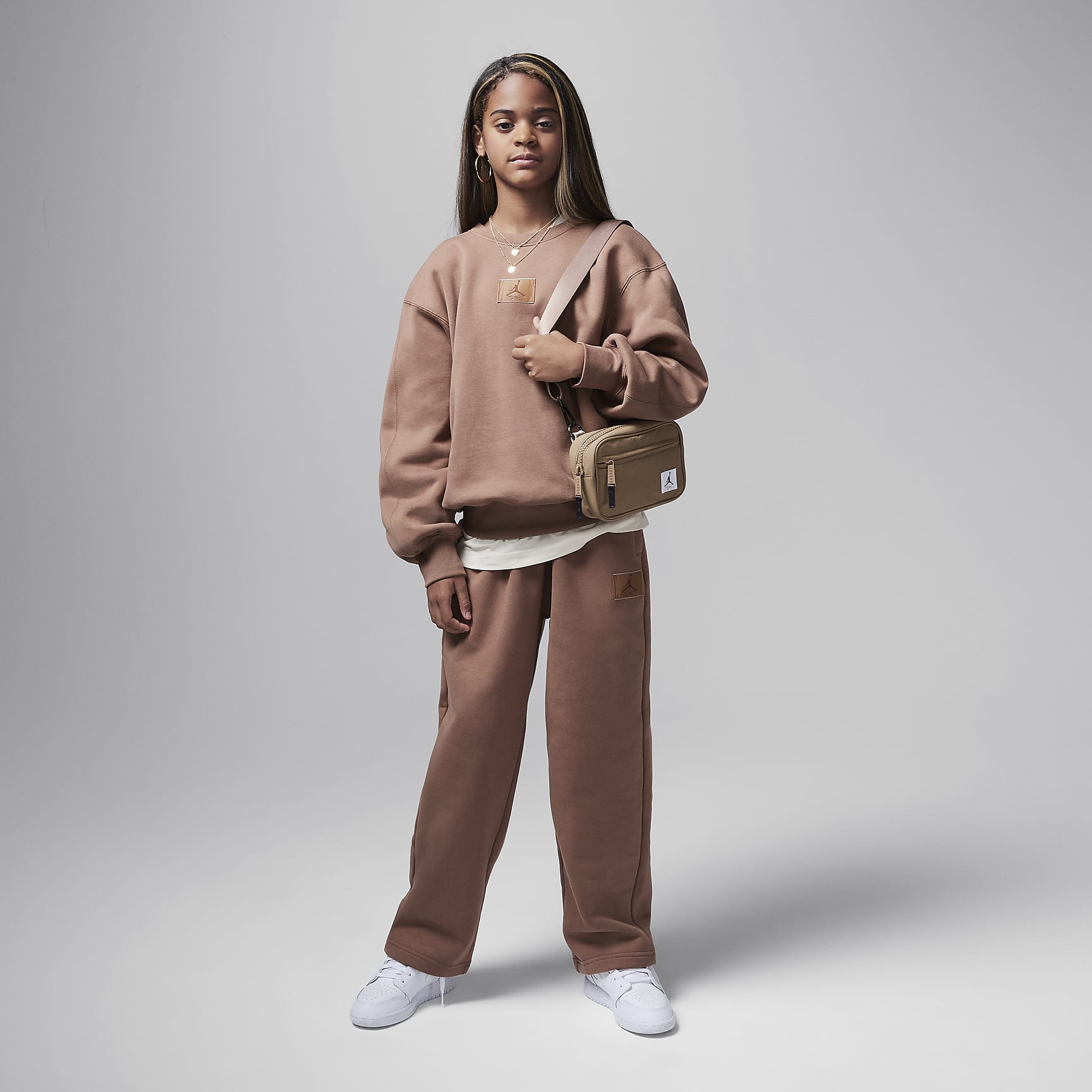 Jordan Flight Essentials Big Kids' Oversized Crew