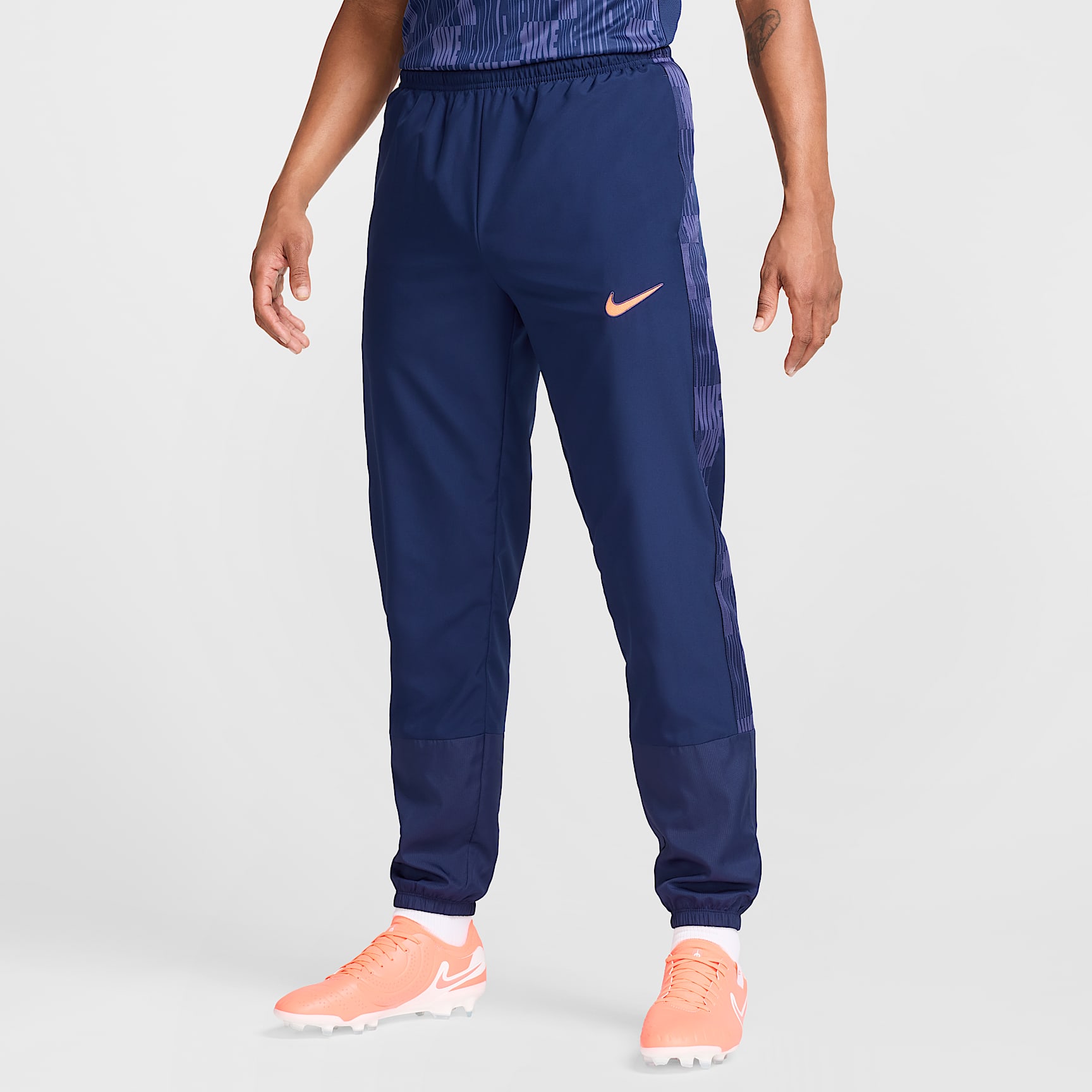 Nike Academy+ Men's Repel Soccer Pants