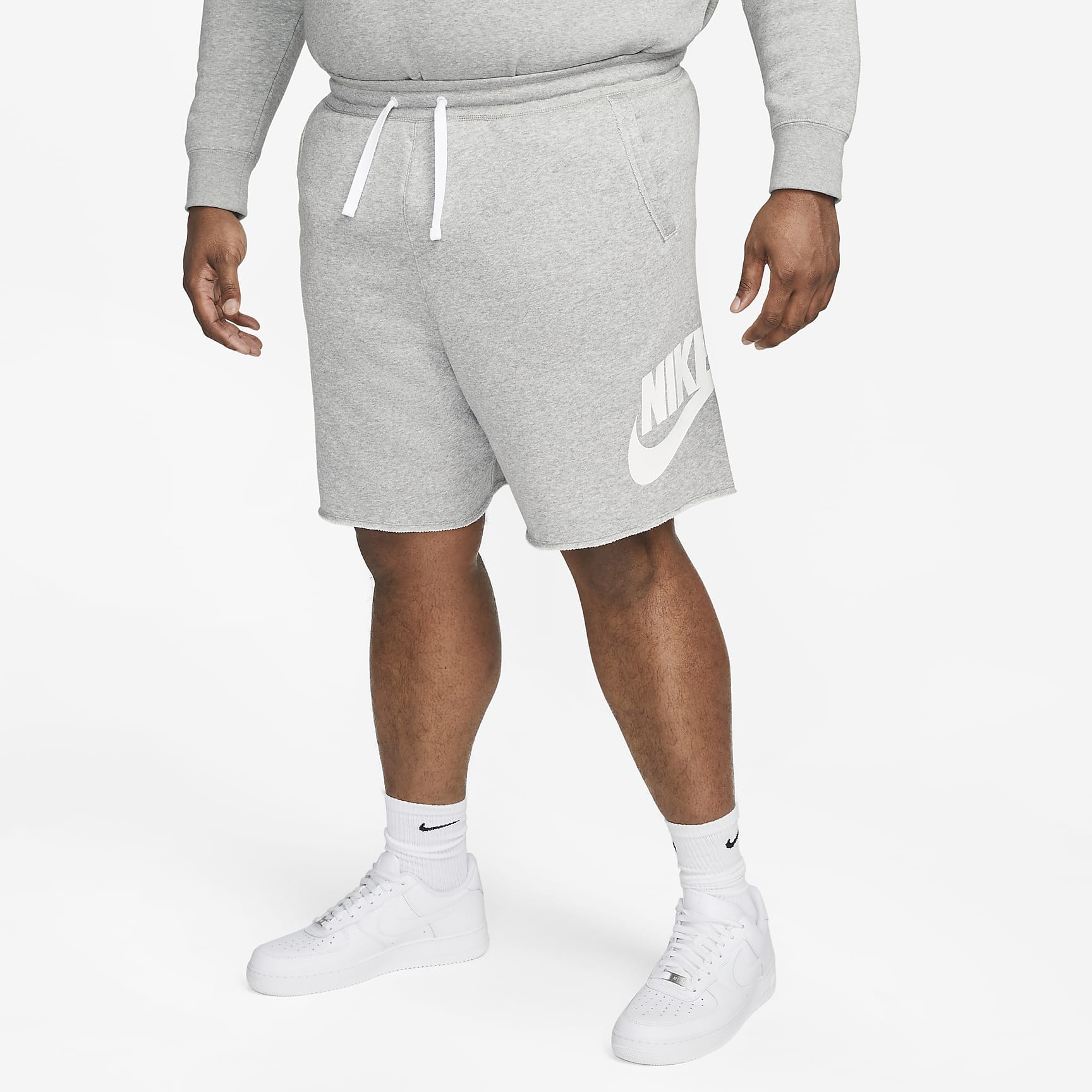 Nike Club Alumni Men's French Terry Shorts