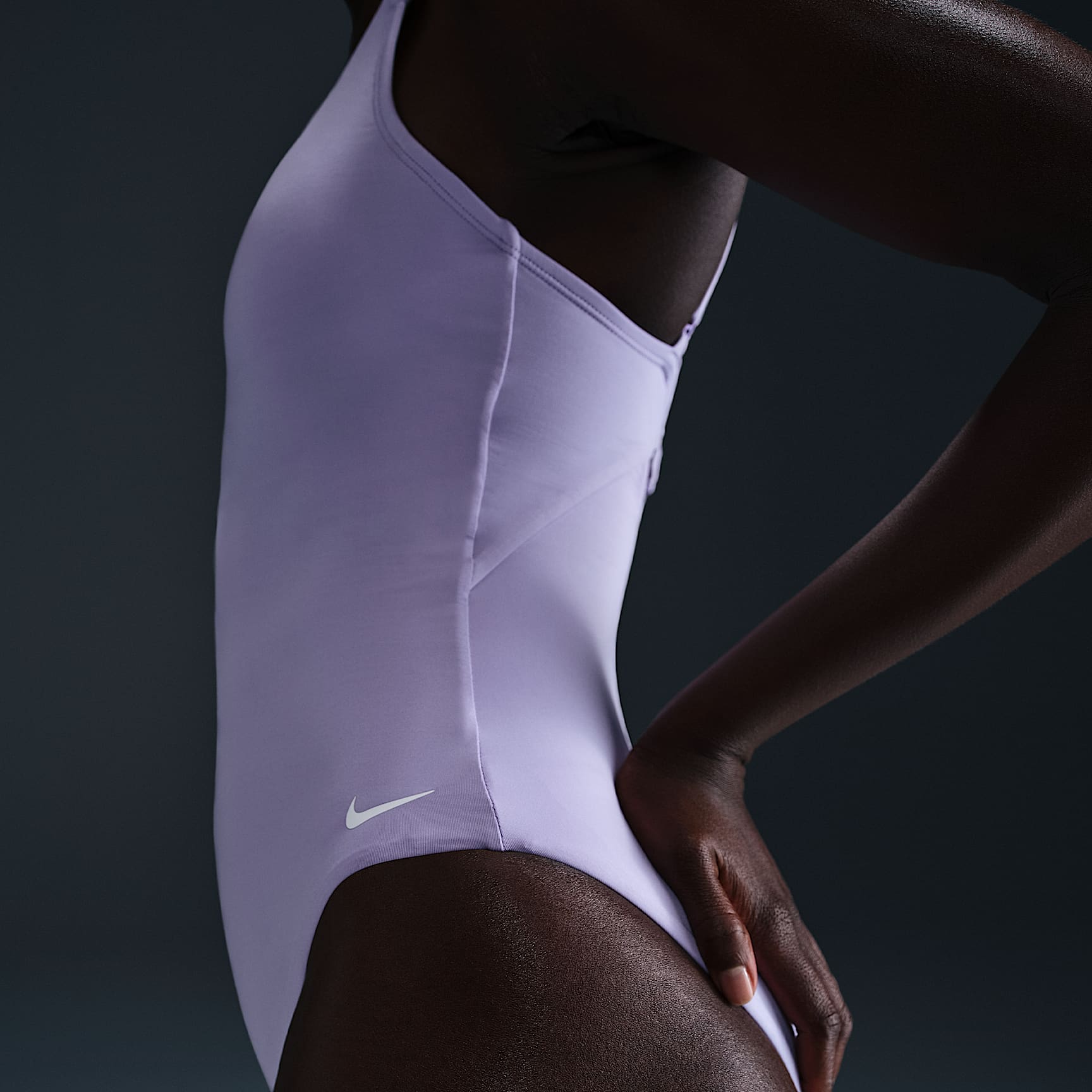 Nike Swim Essential Women's V-Neck One-Piece