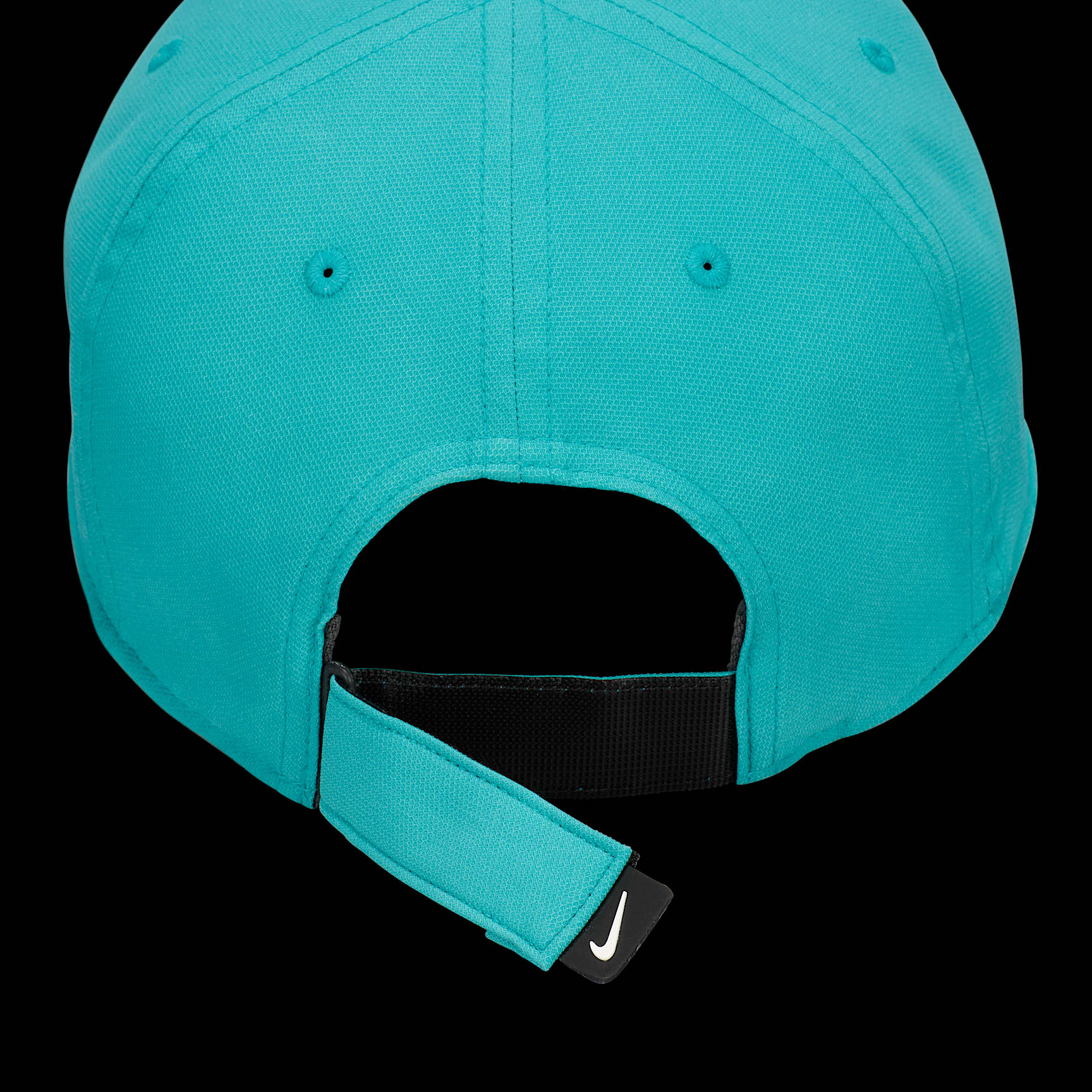 Nike Dri-FIT Club Structured Swoosh Cap