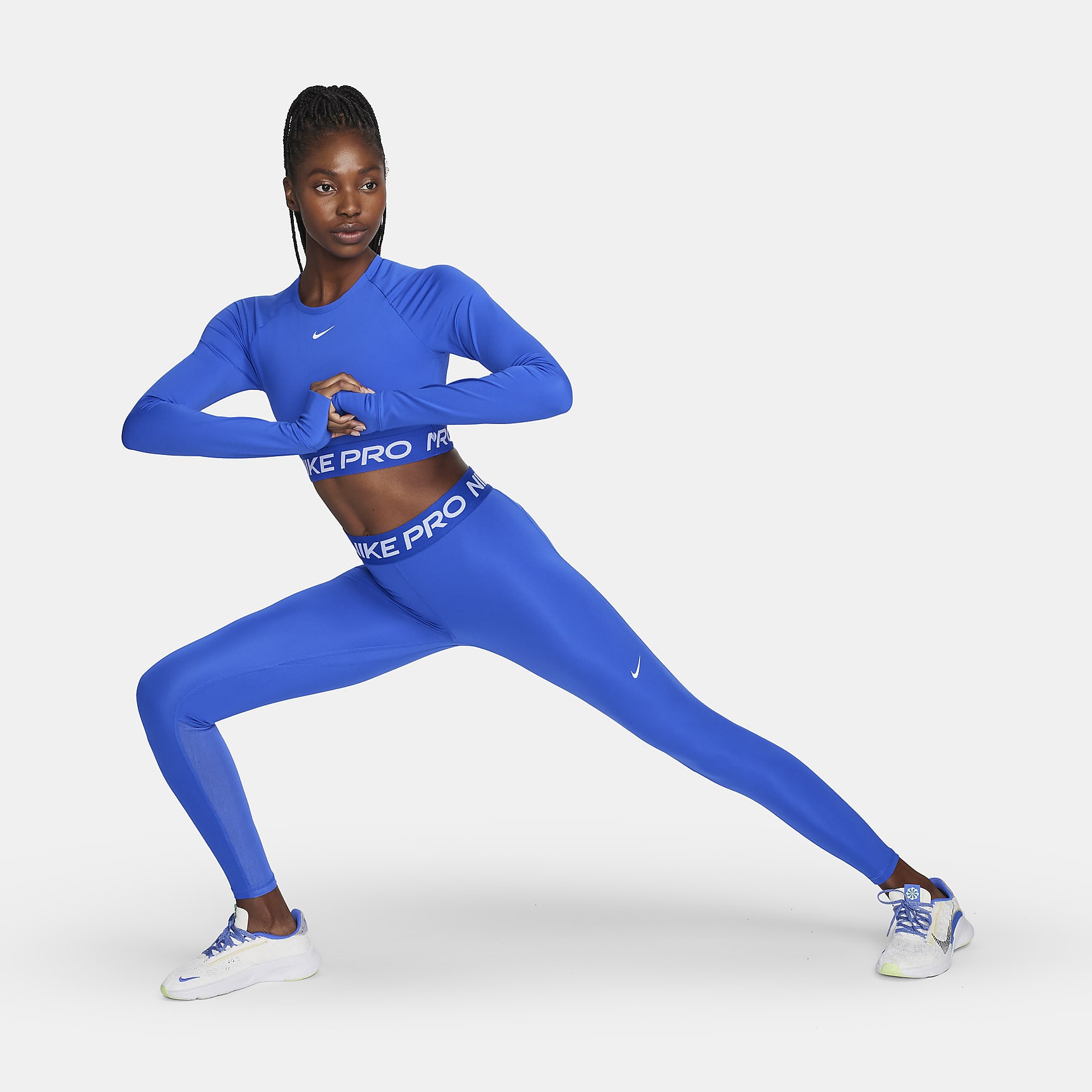 Nike Pro Women's Dri-FIT Cropped Long-Sleeve Top