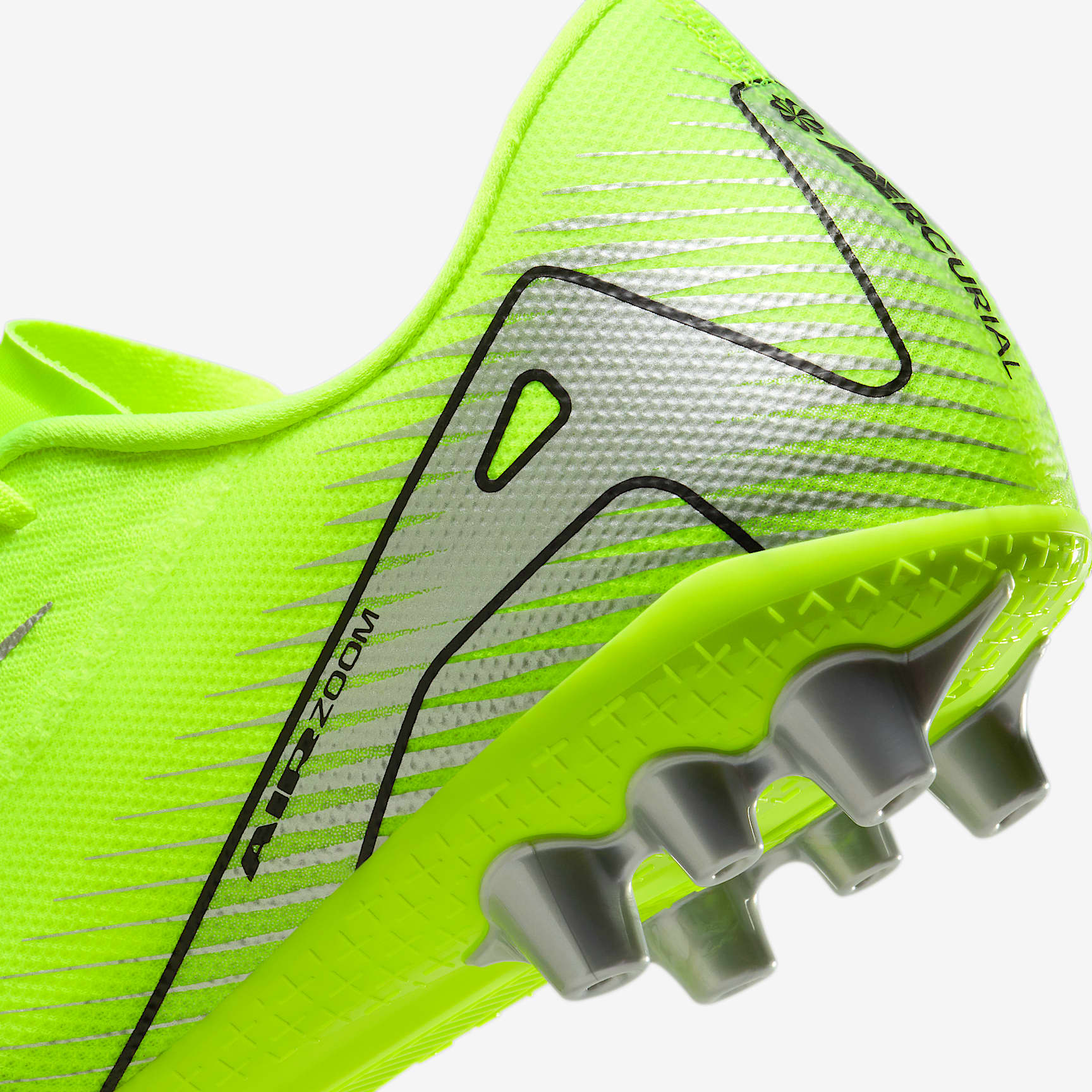Nike Mercurial Vapor 16 Academy AG Low-Top Soccer Cleats