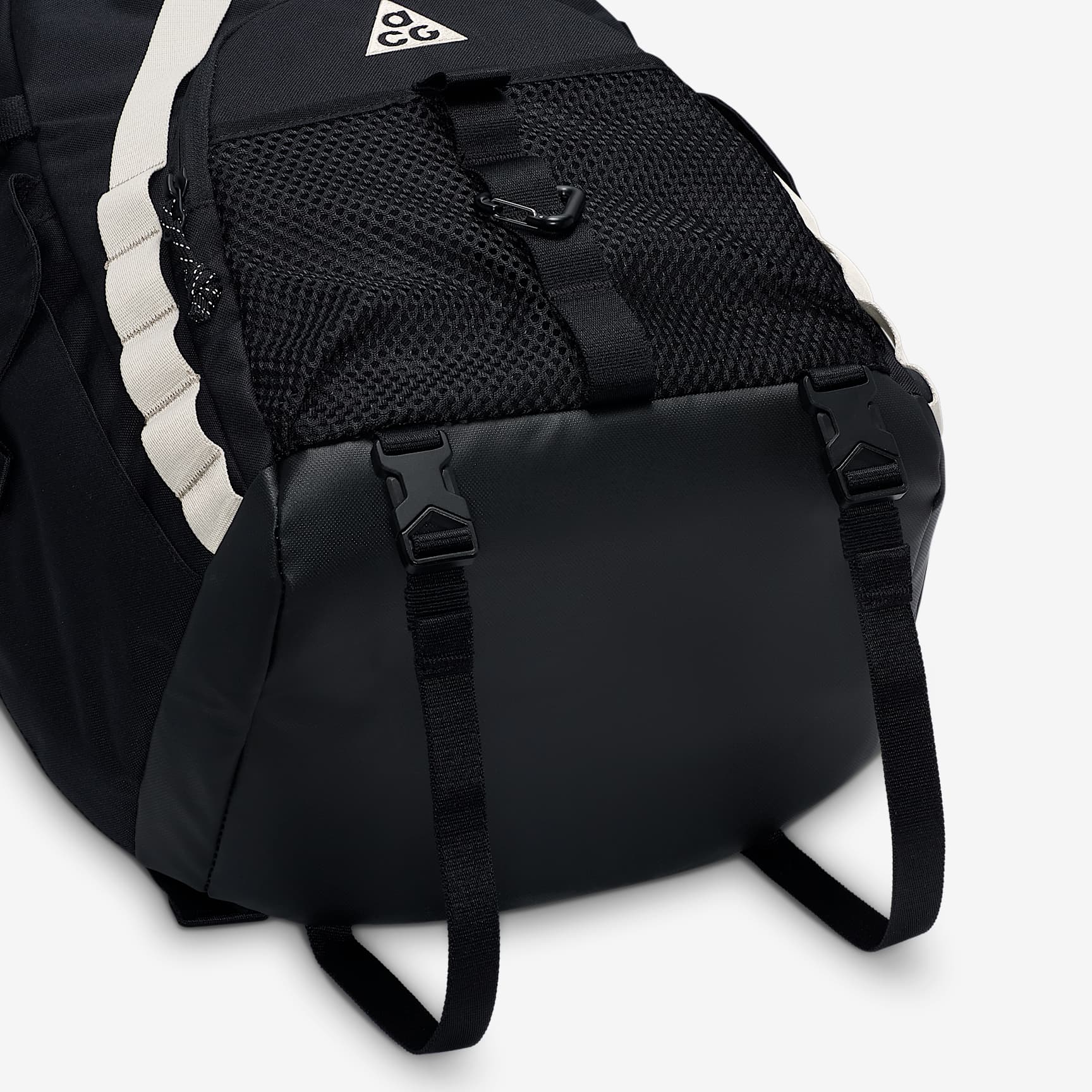 Nike ACG "DAYMAX" Backpack (25L)