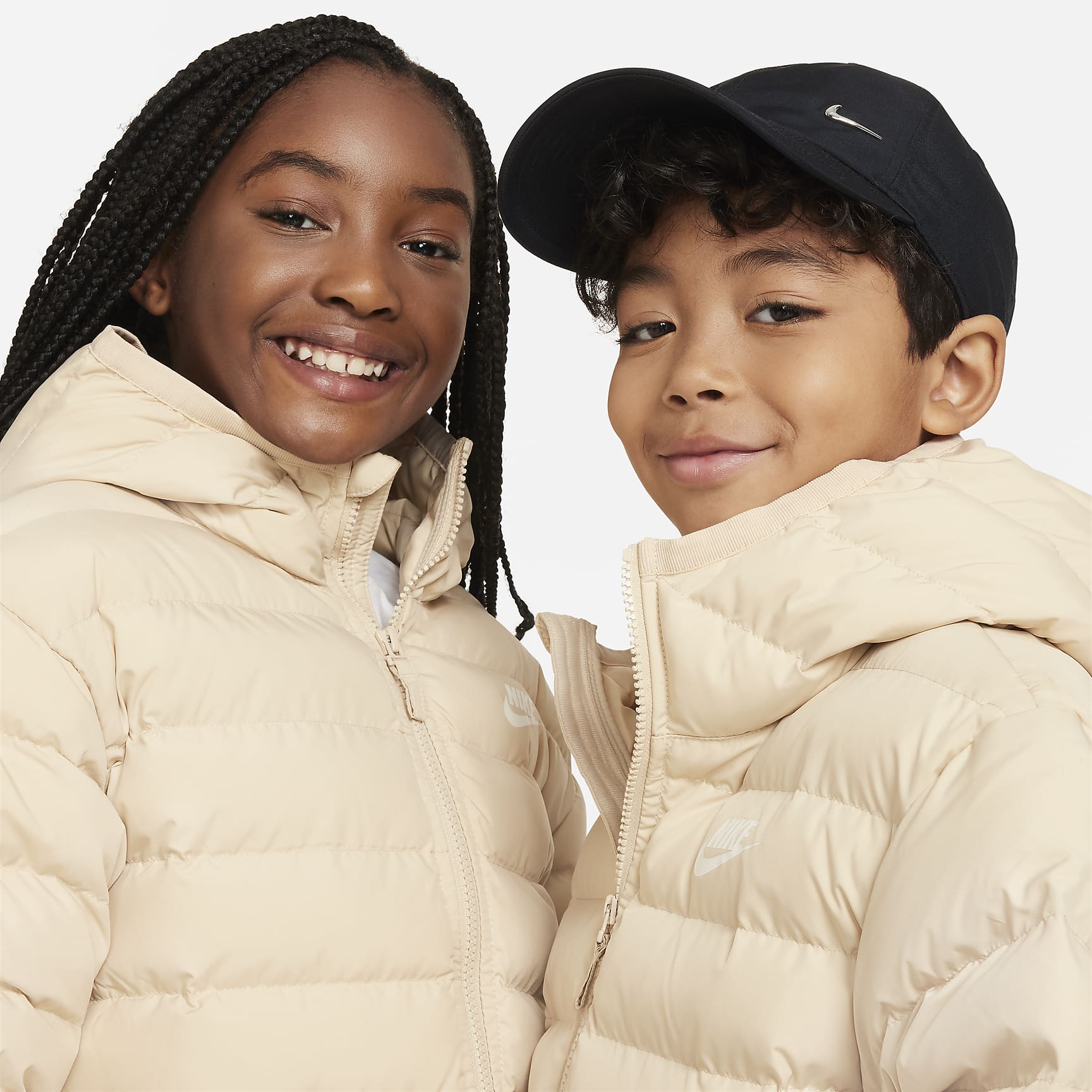 Nike Sportswear Lightweight Synthetic Fill Big Kids' Loose Hooded Jacket