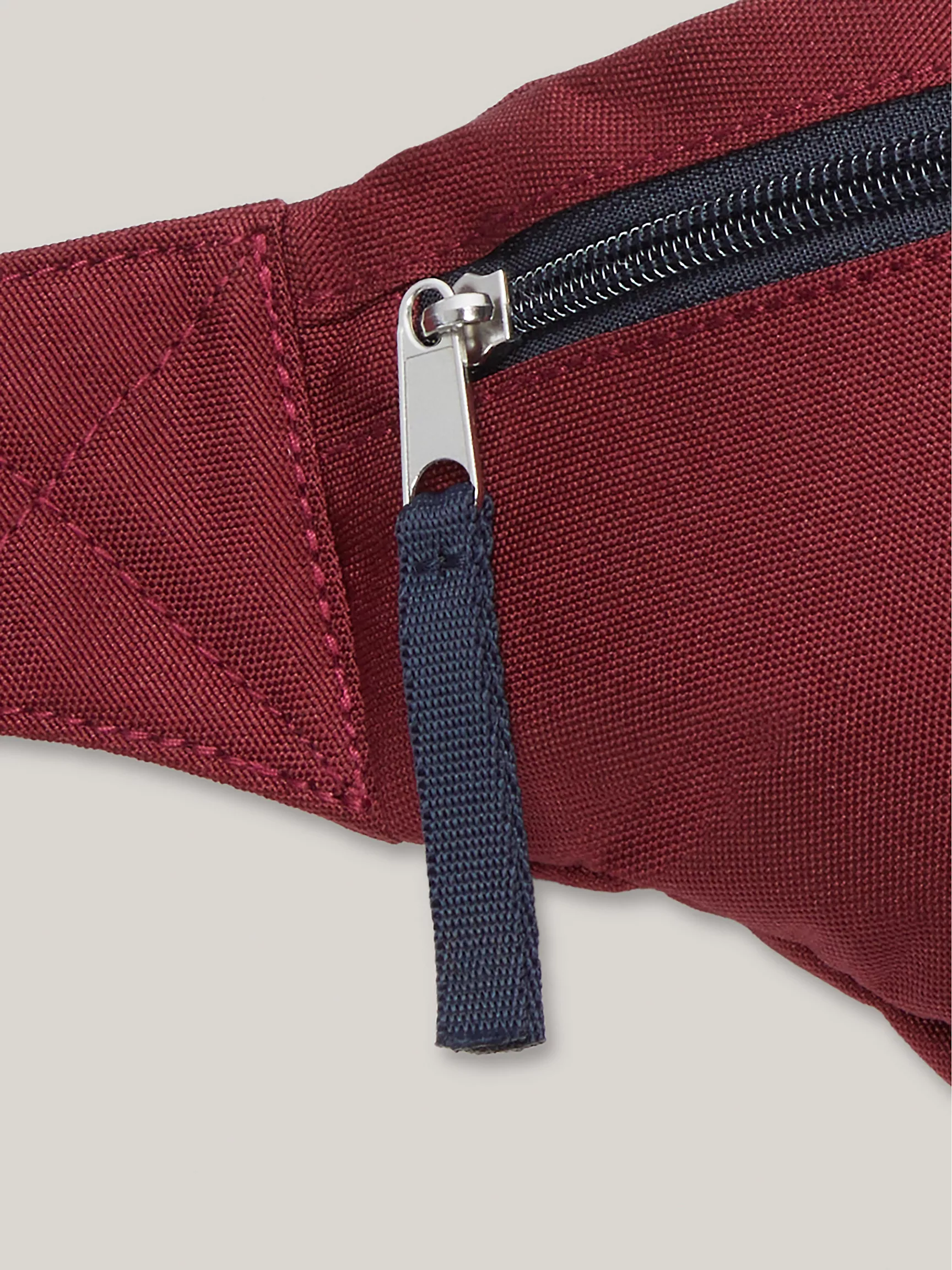 Сумка унисекс Tommy Hilfiger, Поясная сумка с логотипом Tommy