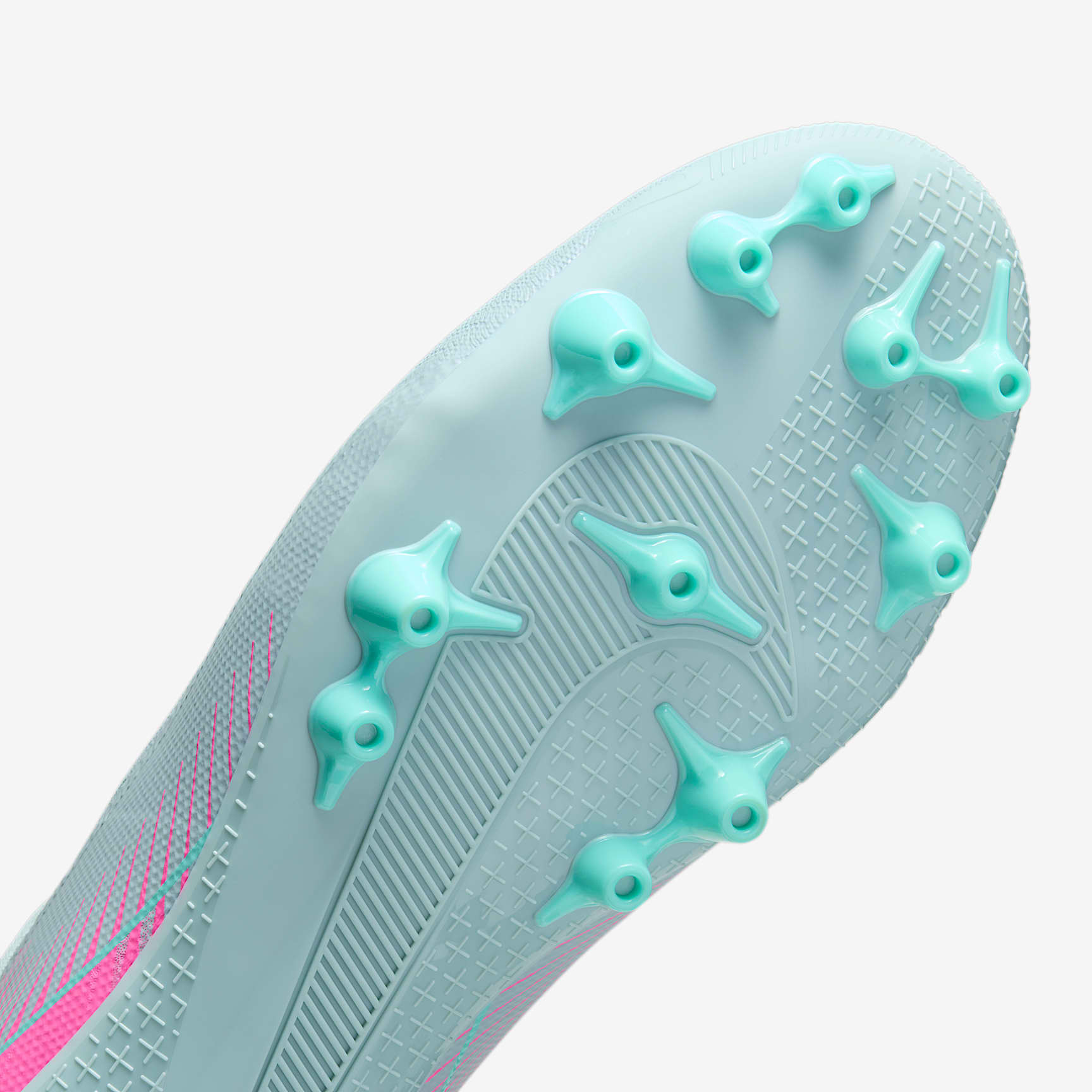 Nike Mercurial Vapor 16 Academy AG Low-Top Soccer Cleats
