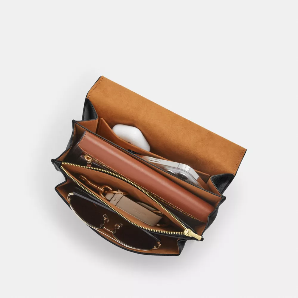 Сумка COACH Klare Crossbody Bag In Signature Canvas