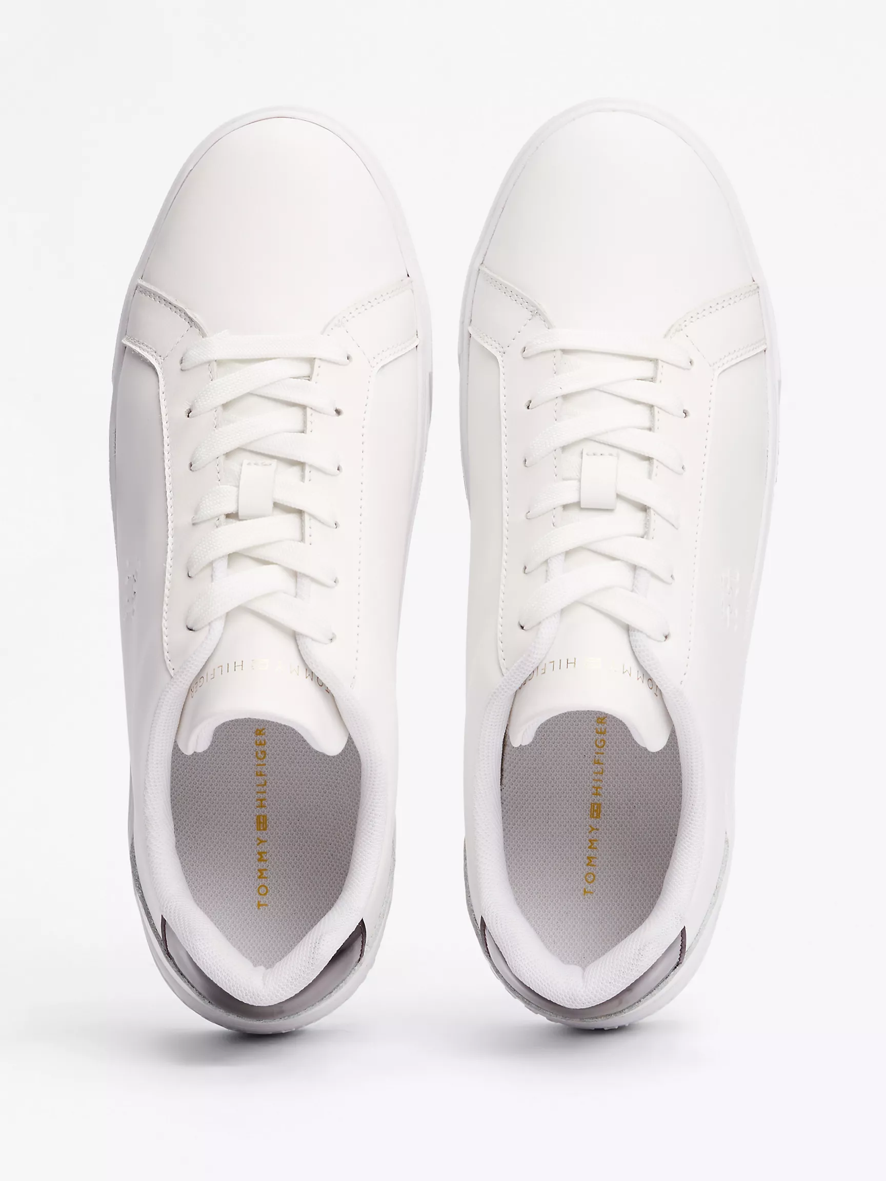 Женские кроссовки Tommy Hilfiger, Кожаные кеды на платформе с монограммным узором