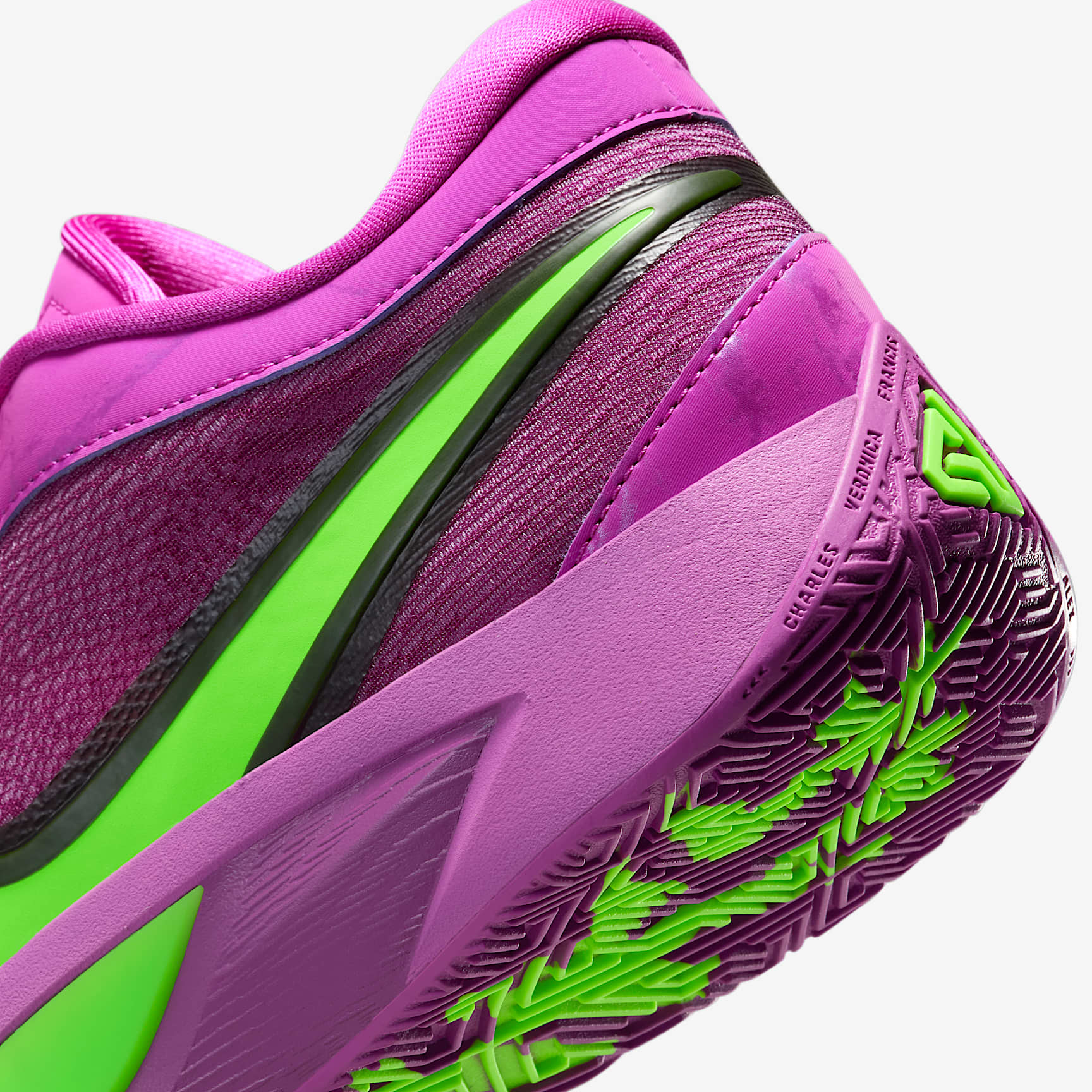 Giannis Freak 6 Basketball Shoes