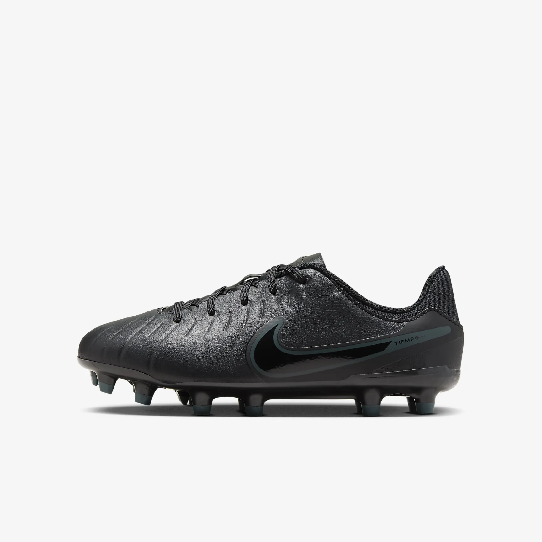 Nike Jr. Tiempo Legend 10 Academy Little/Big Kids' Multi-Ground Low-Top Soccer Cleats