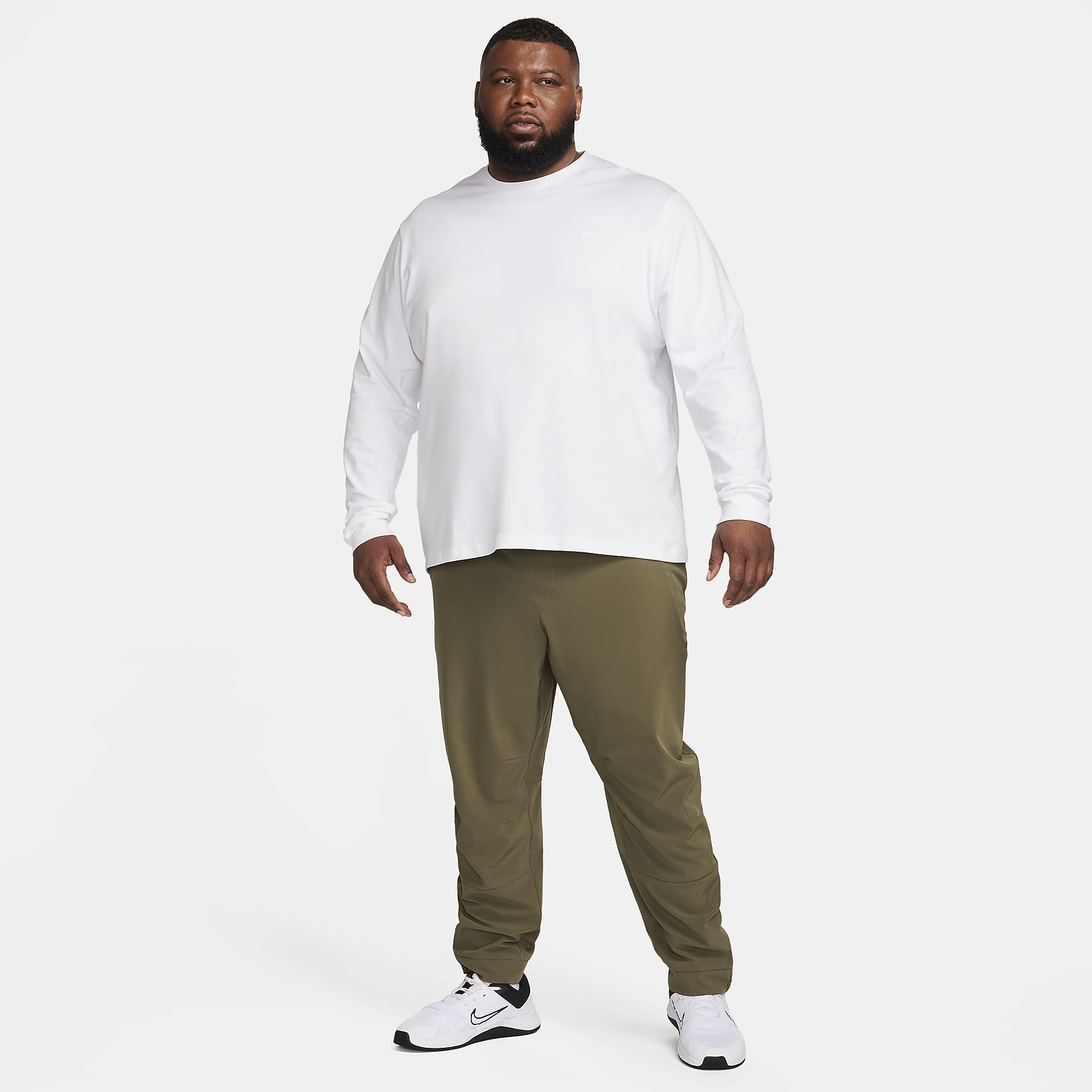 Nike Primary Men's Dri-FIT Long-Sleeve Versatile Top