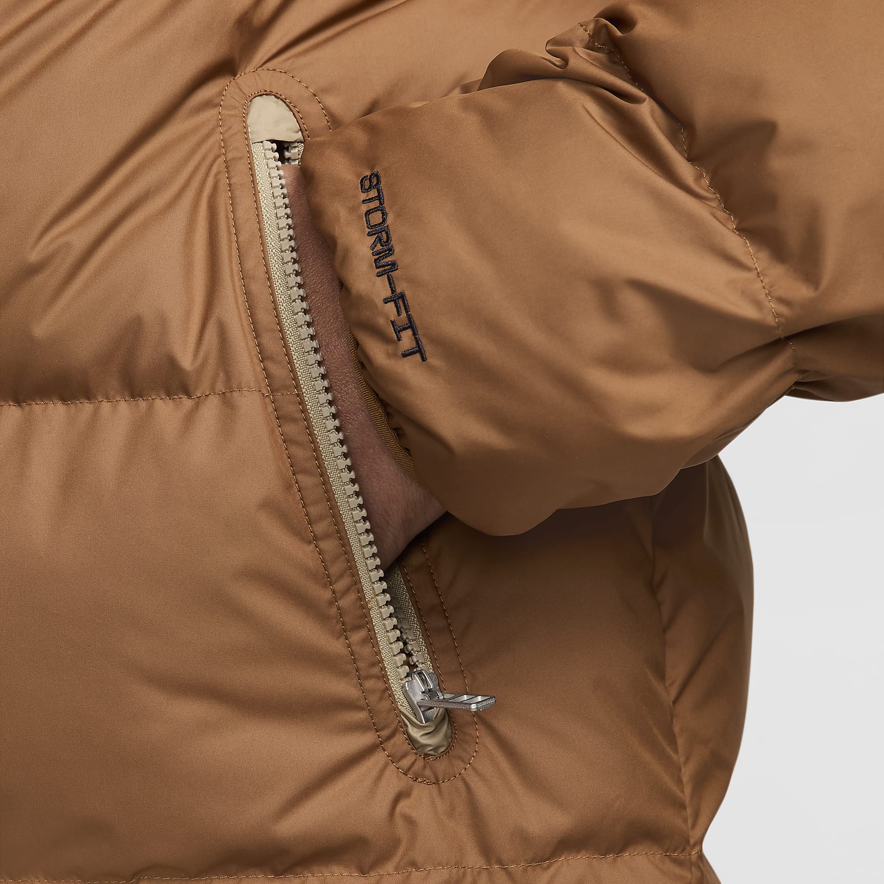 Nike Windrunner PrimaLoft® Men's Storm-FIT Hooded Puffer Jacket